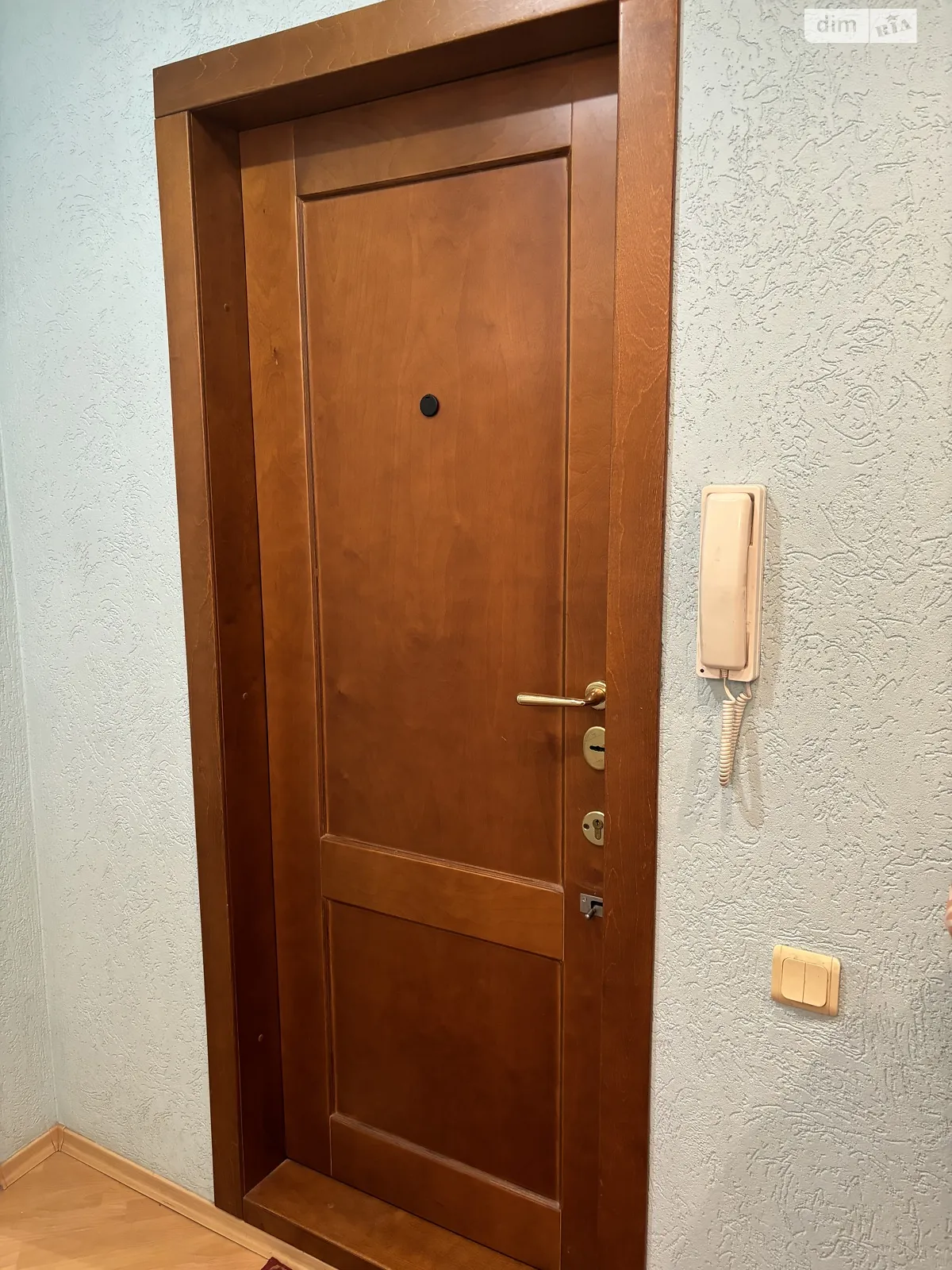 Продается 3-комнатная квартира 71 кв. м в Кривом Роге, вул. Лесного, 30 - фото 1