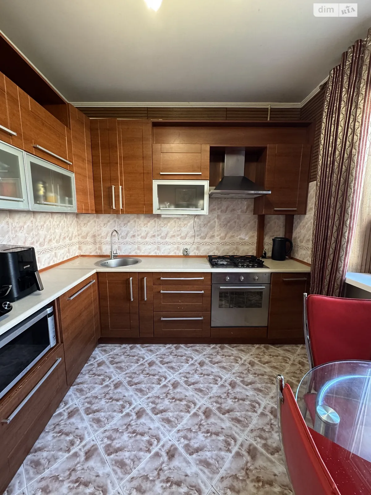 Продается 3-комнатная квартира 71.5 кв. м в Хмельницком, ул. Зализняка Максима, 34 - фото 1
