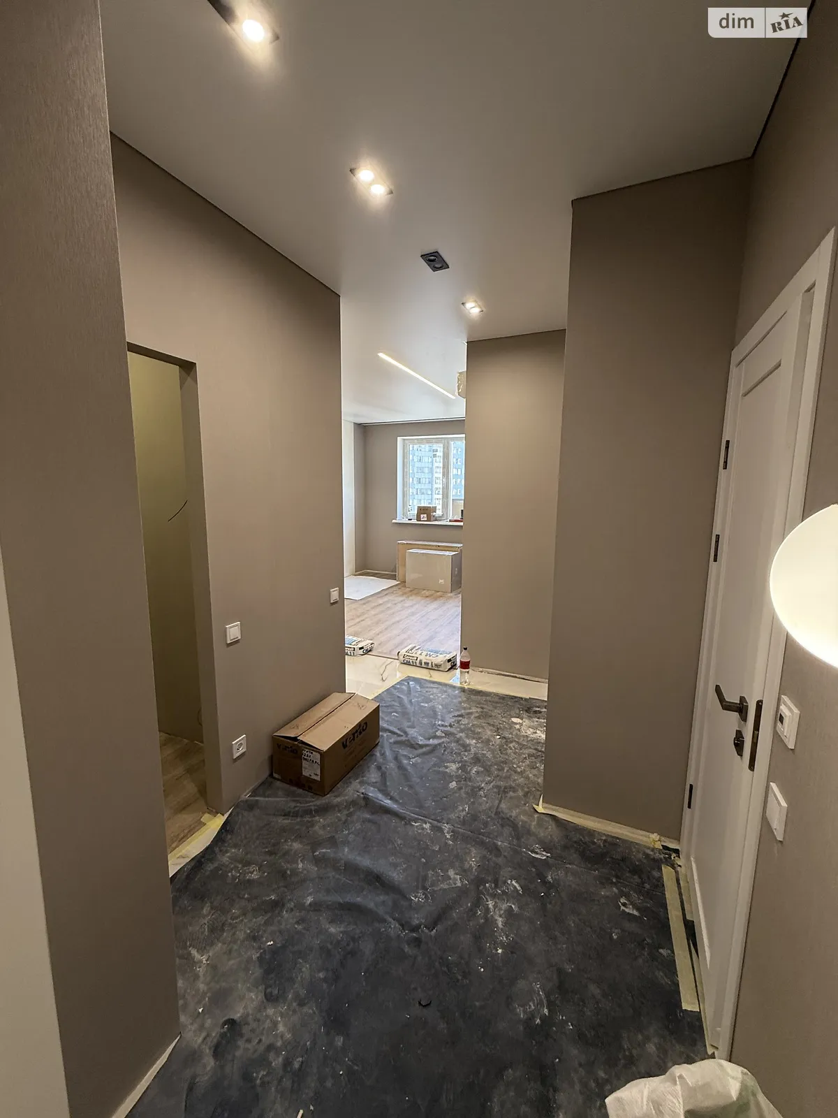 Продается 1-комнатная квартира 44 кв. м в Одессе, ул. Генуэзская, 3Г - фото 1