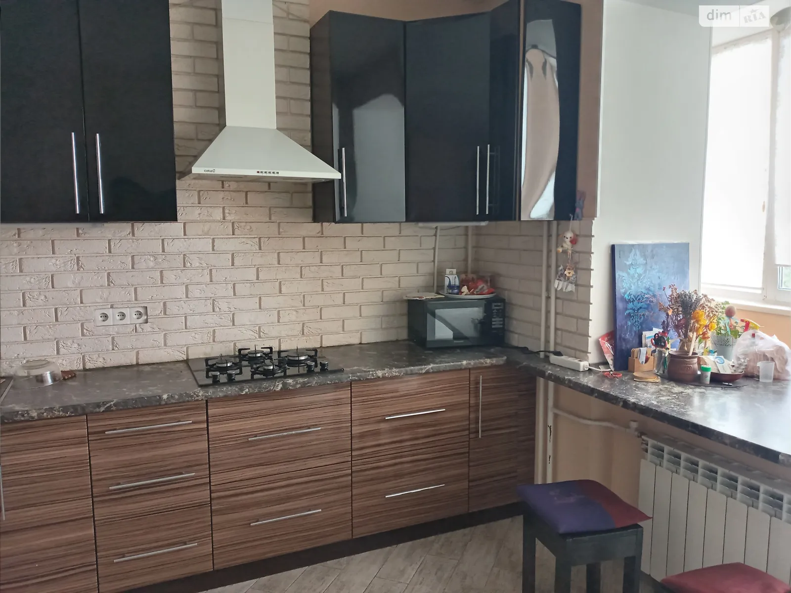 Продается 2-комнатная квартира 76 кв. м в Богуславе, ул. Соборная(Комсомольская), 11 - фото 1
