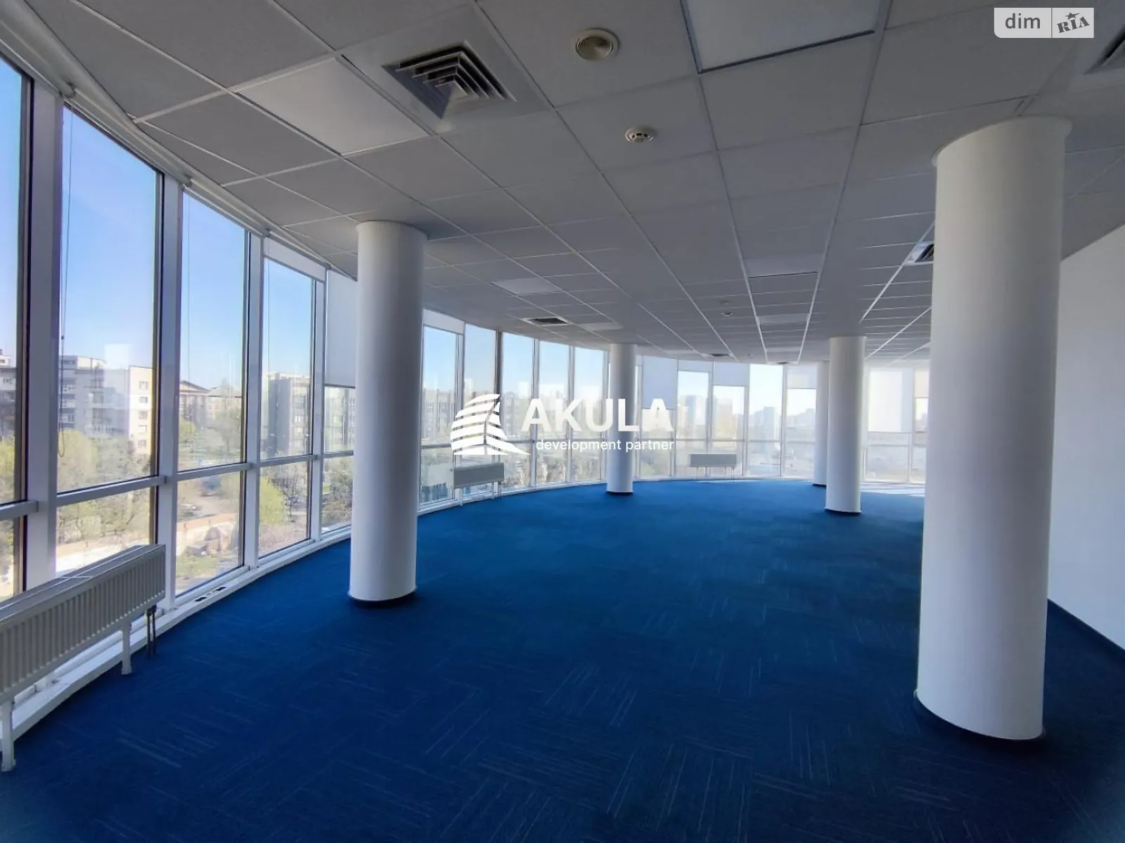 Сдается в аренду офис 287 кв. м в бизнес-центре, цена: 2868 $ - фото 1