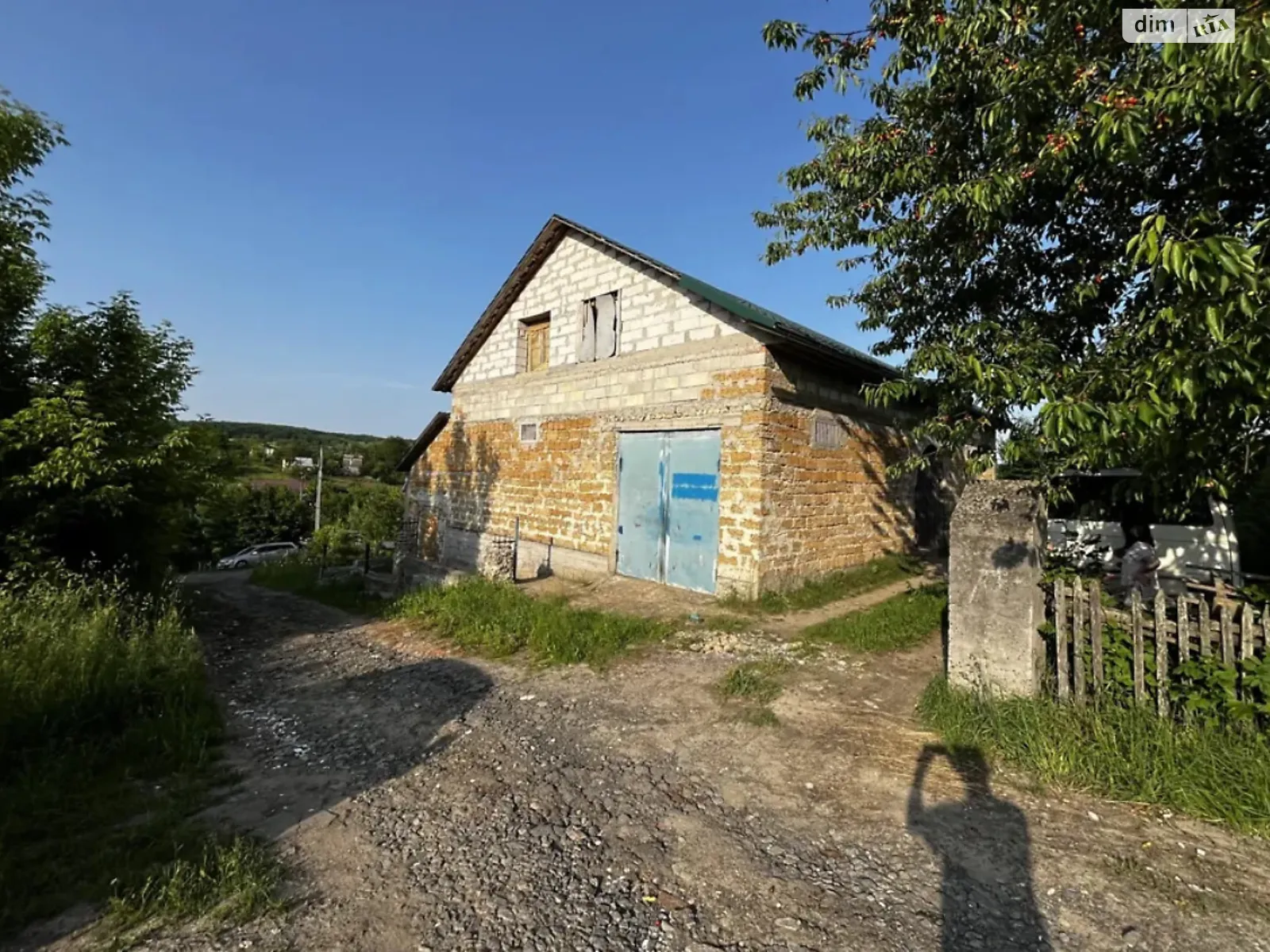 Продается дом на 2 этажа 300 кв. м с мансардой, цена: 79000 $ - фото 1
