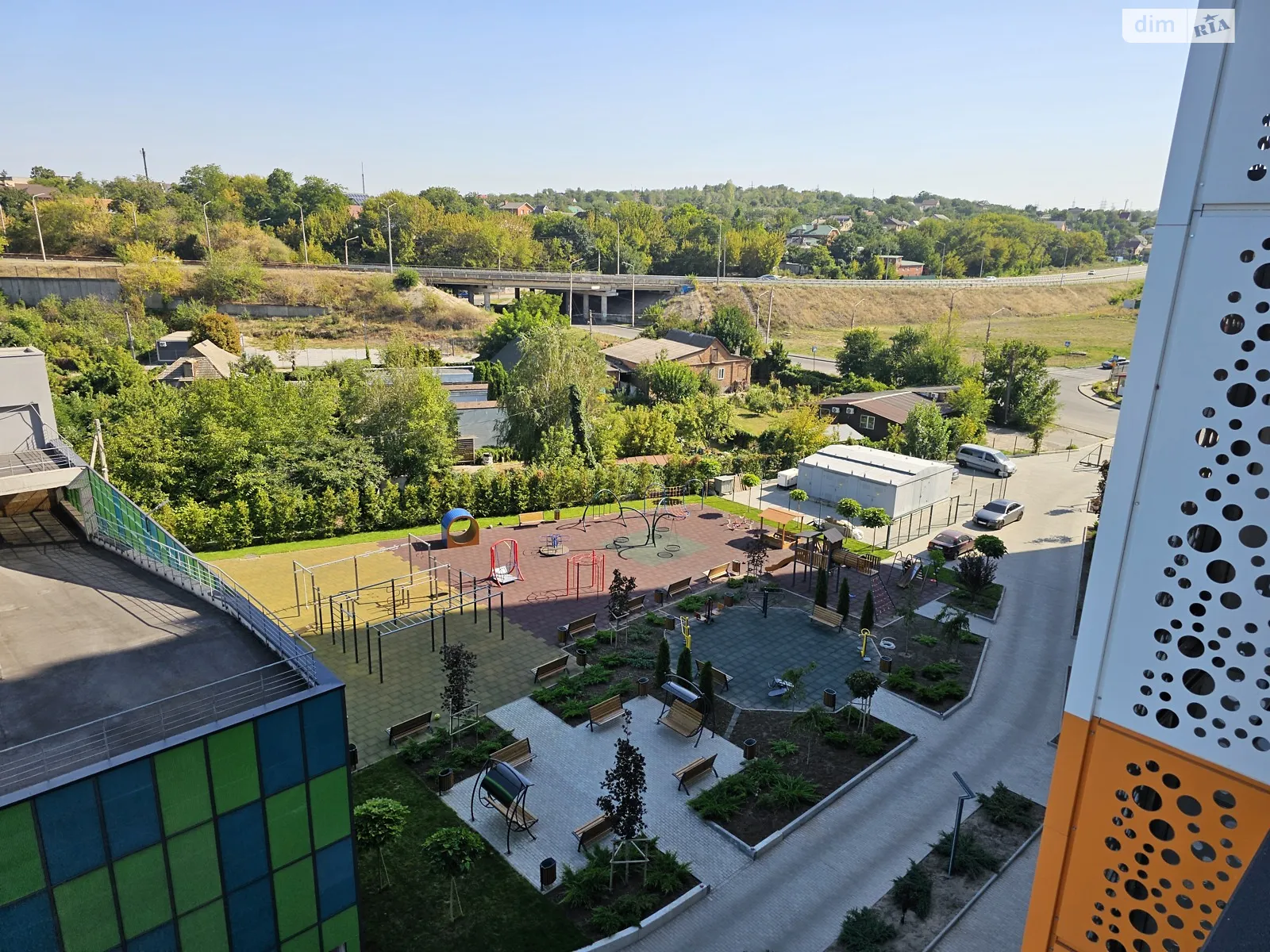 Продается 4-комнатная квартира 95 кв. м в Днепре, пер. Добровольцев, 3 - фото 1