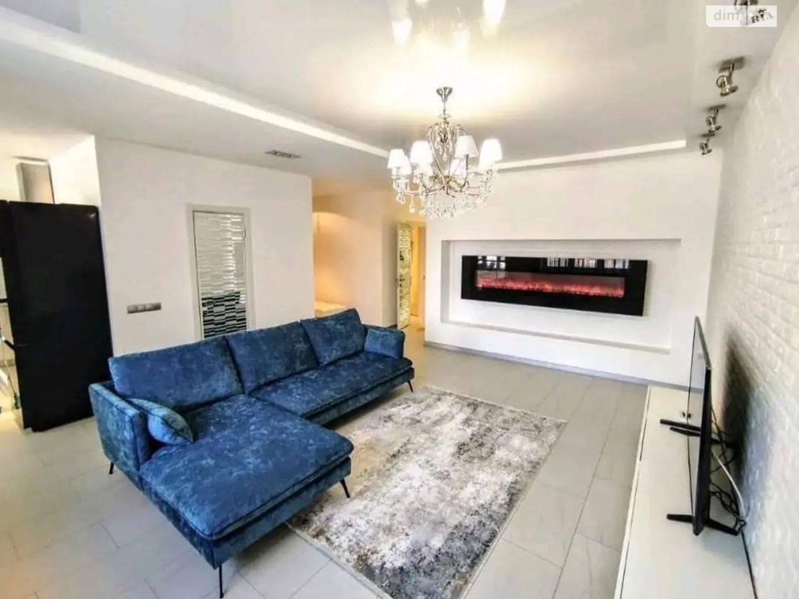 Продается 3-комнатная квартира 96.6 кв. м в Киеве, ул. Саперно-Слободская, 10 - фото 1