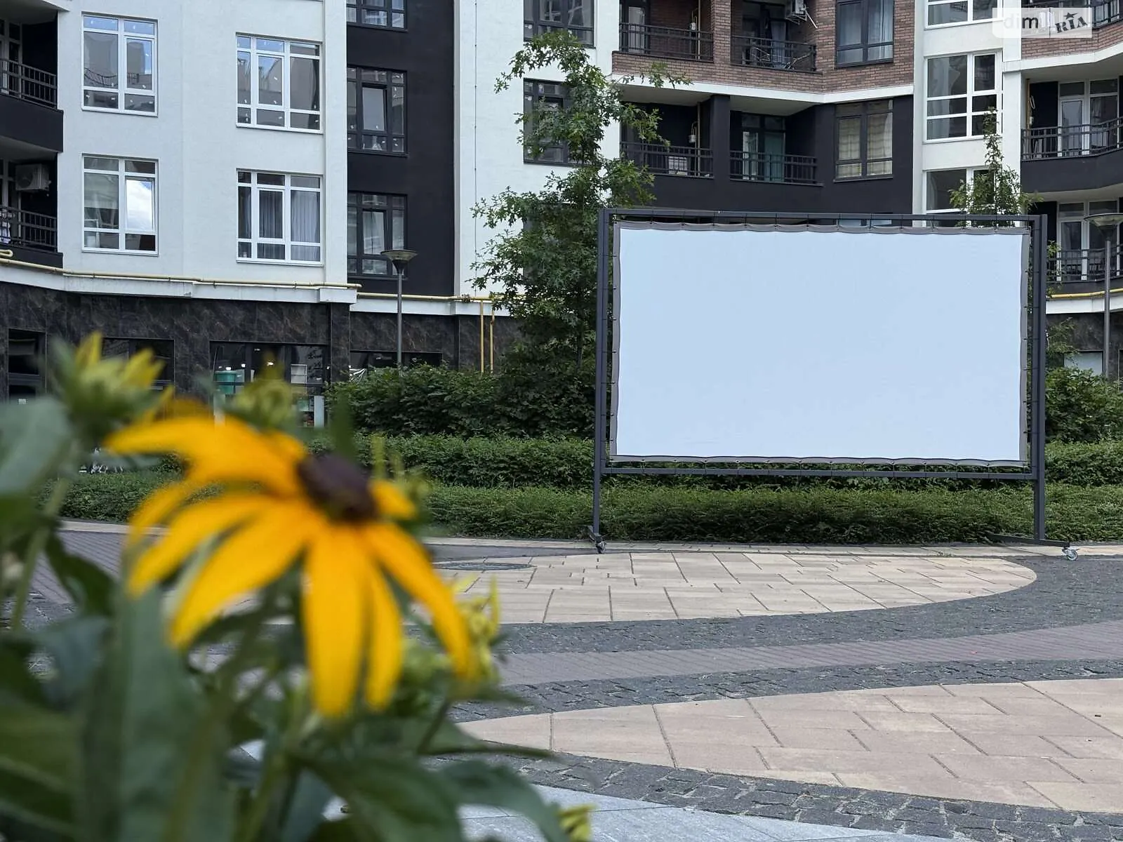 Продається 1-кімнатна квартира 40.73 кв. м у Ірпені, вул. Ольги Кобилянської(Достоєвського), 1В/36 - фото 1
