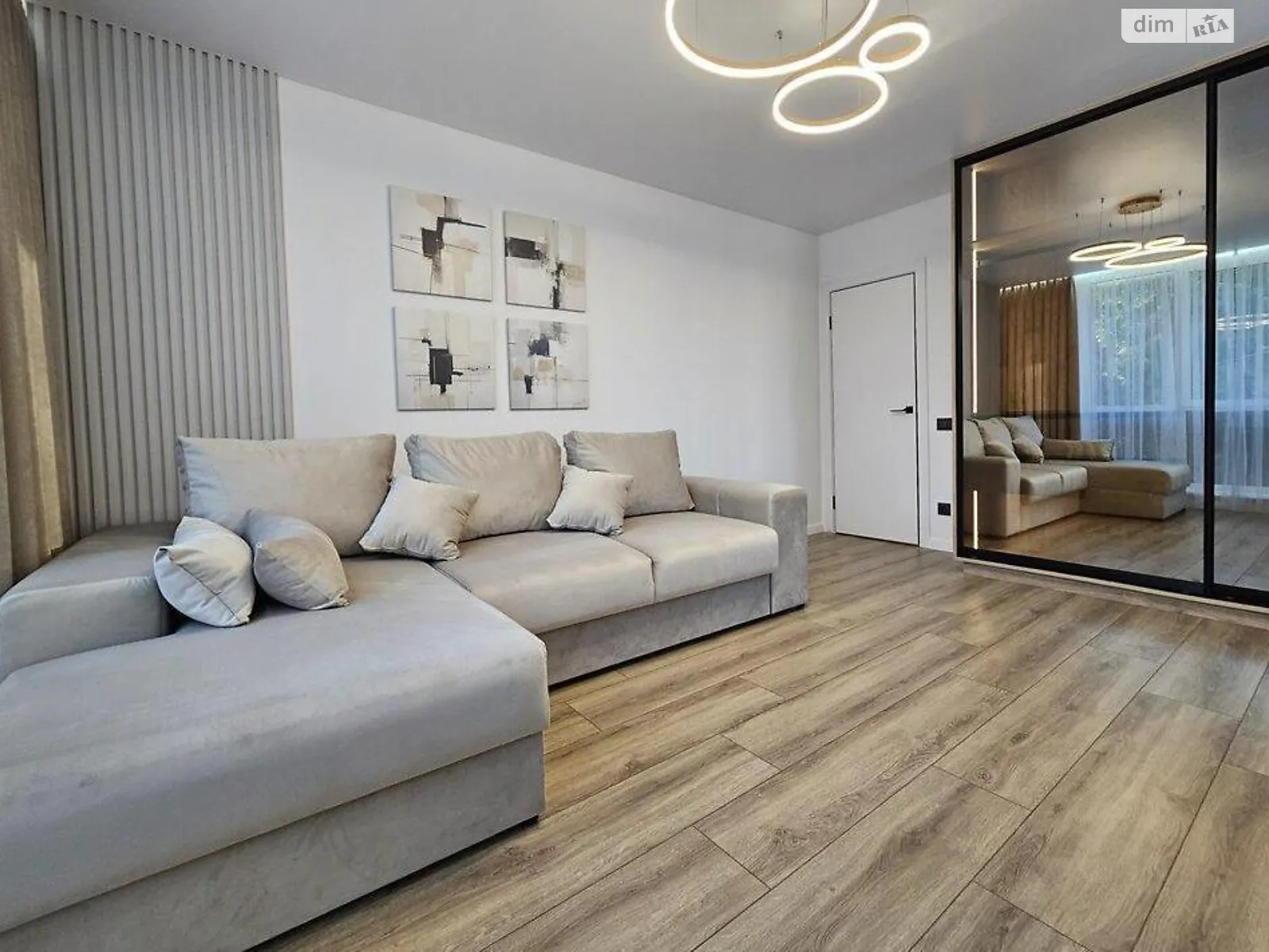 2-кімнатна квартира 70 кв. м у, цена: 95500 $ - фото 1