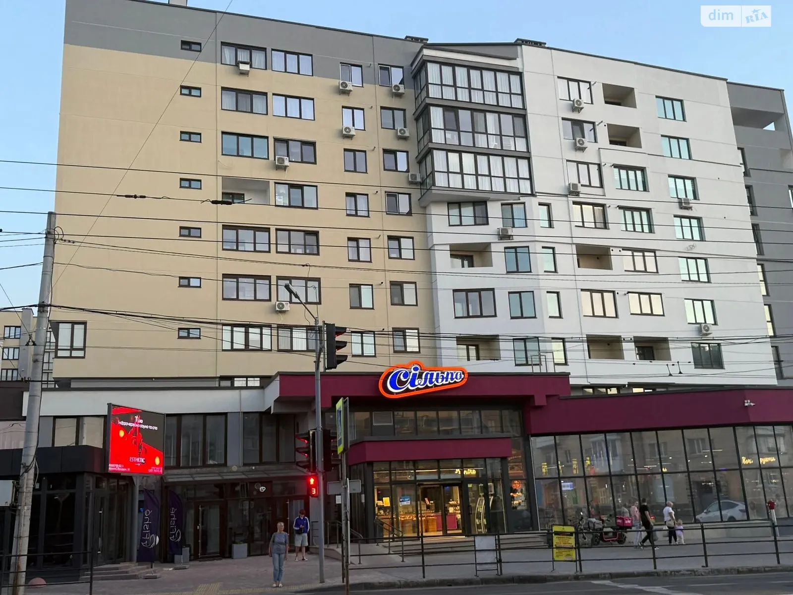 2-комнатная квартира 65 кв. м в Тернополе, просп. Бандеры Степана, 36 - фото 1