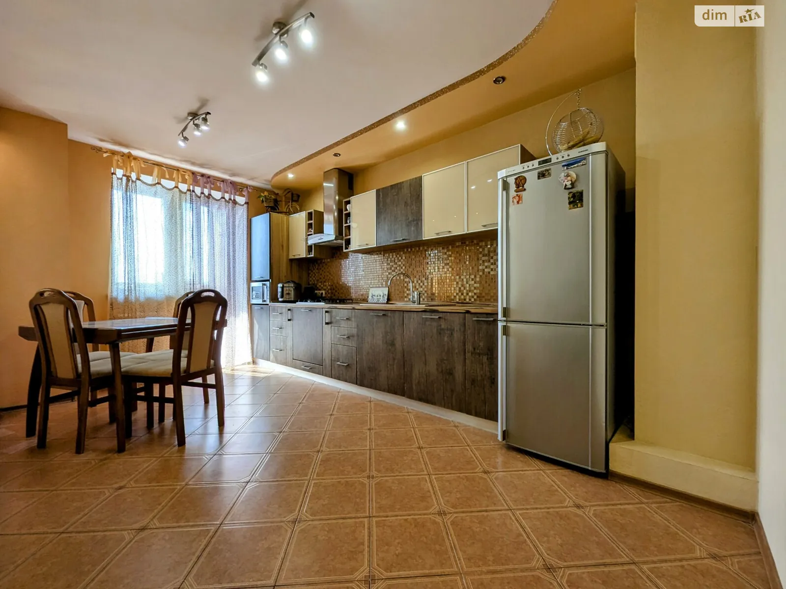 Продается 2-комнатная квартира 69.2 кв. м в, цена: 65900 $ - фото 1