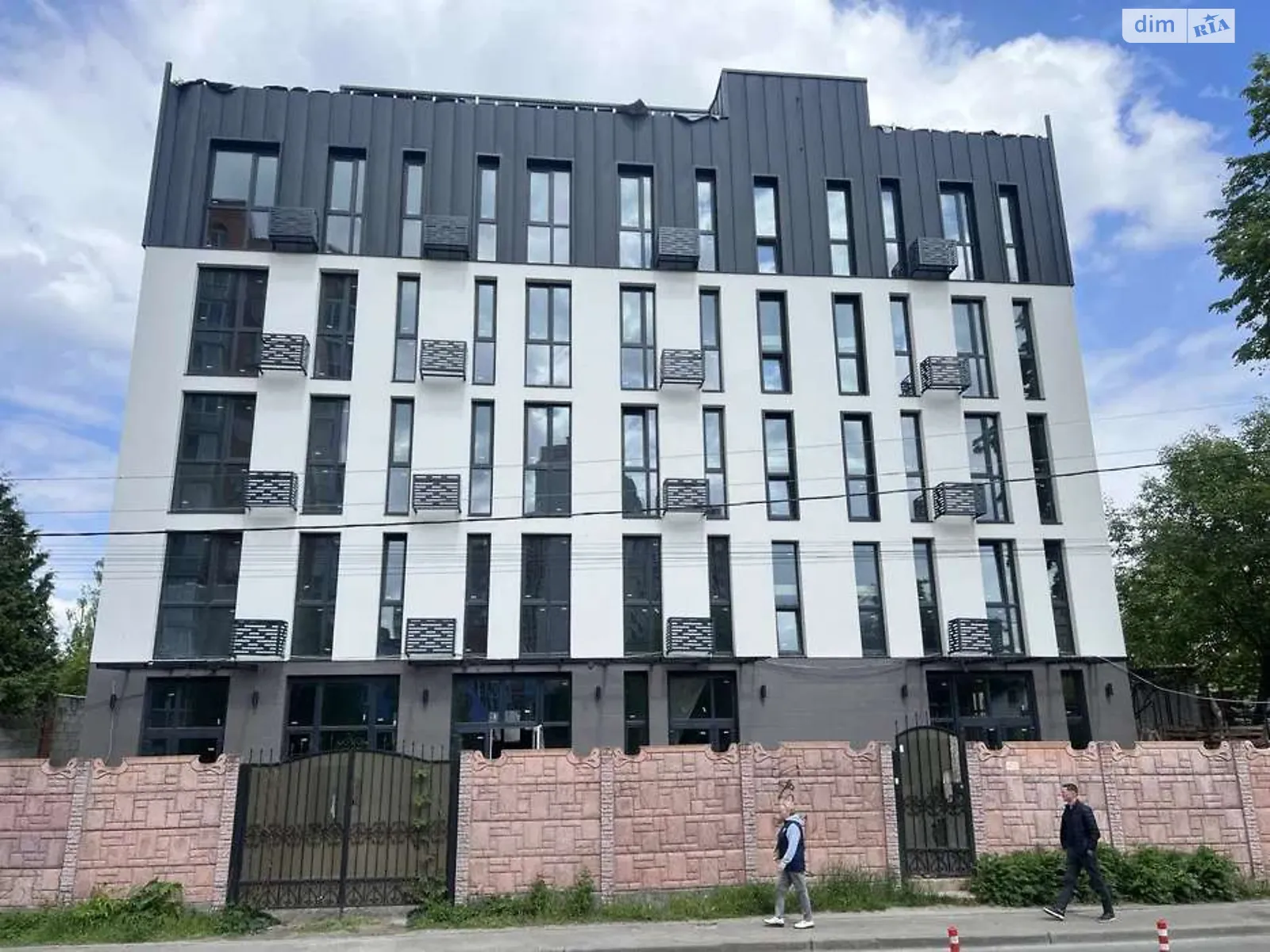 Продается 1-комнатная квартира 39.47 кв. м в Киеве, ул. Осенняя, 28 - фото 1