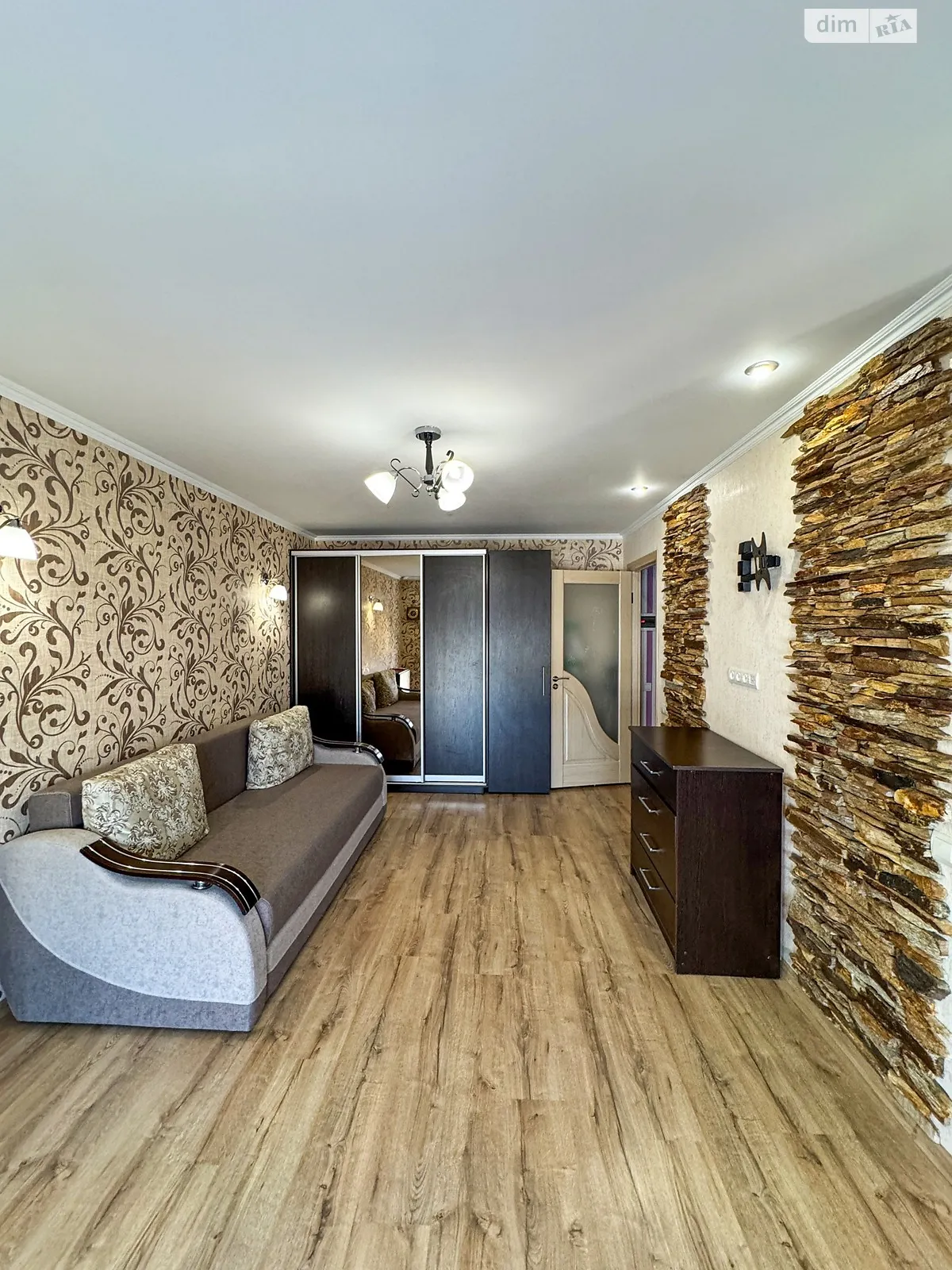 Продається 1-кімнатна квартира 28.8 кв. м у Нововолинську, вул. Героїв ЗСУ (Гагаріна) - фото 1