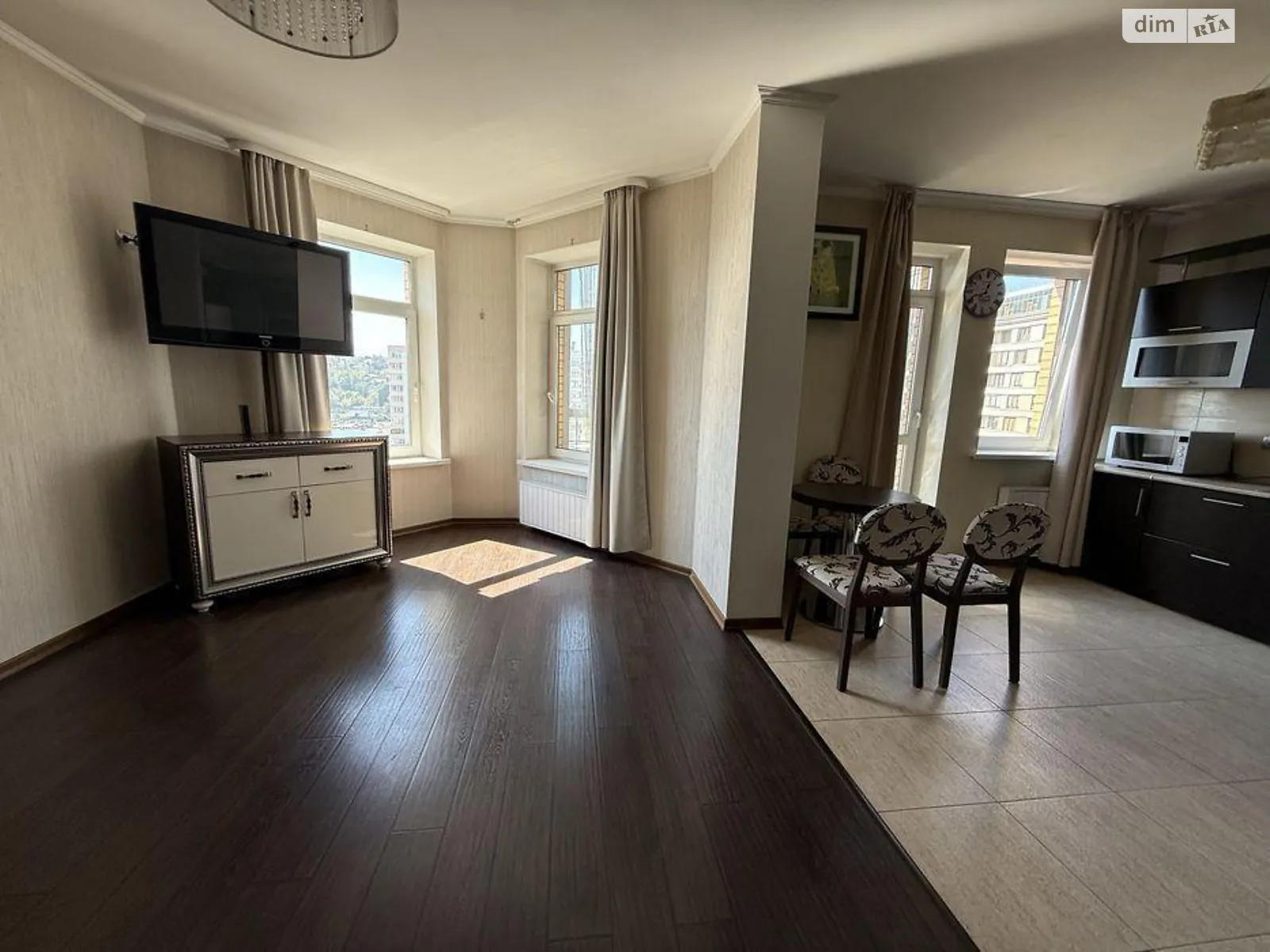 Продается 1-комнатная квартира 48 кв. м в Киеве, цена: 116990 $ - фото 1