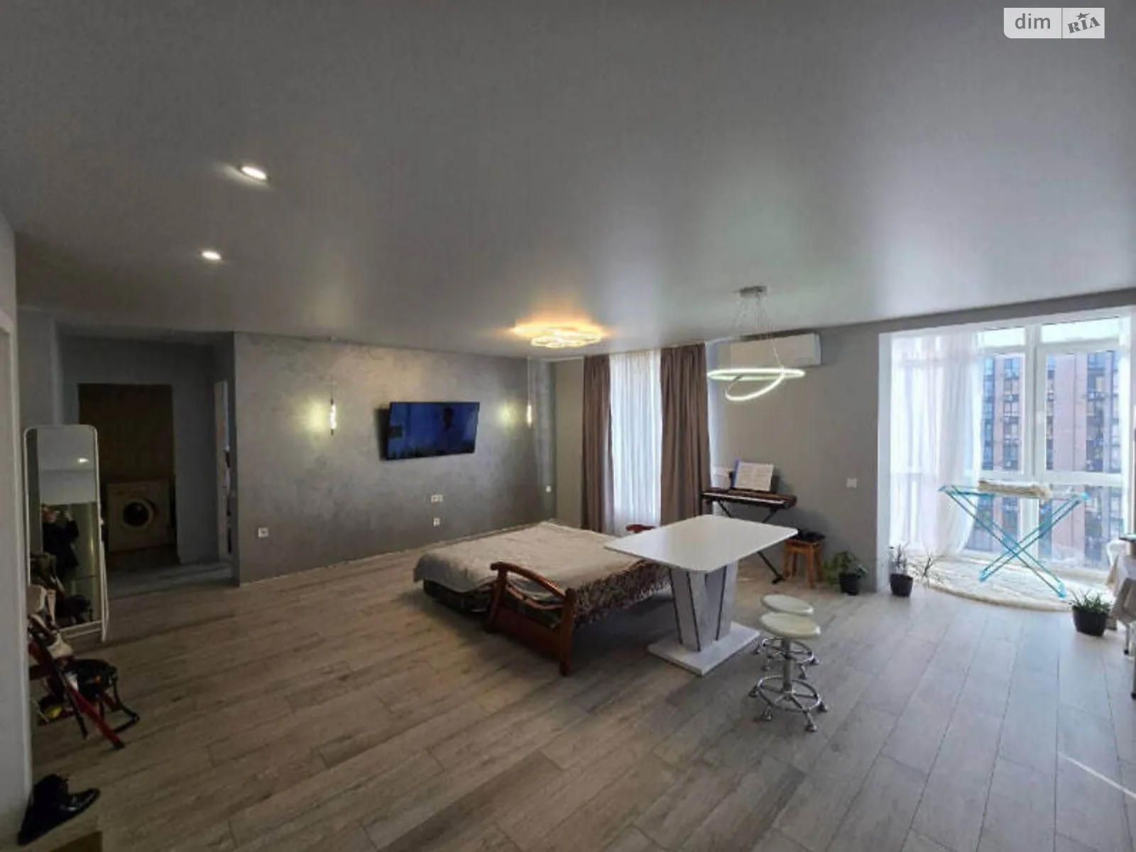 Продается 2-комнатная квартира 42 кв. м в Днепре, ул. Набережная Победы, 42П - фото 1