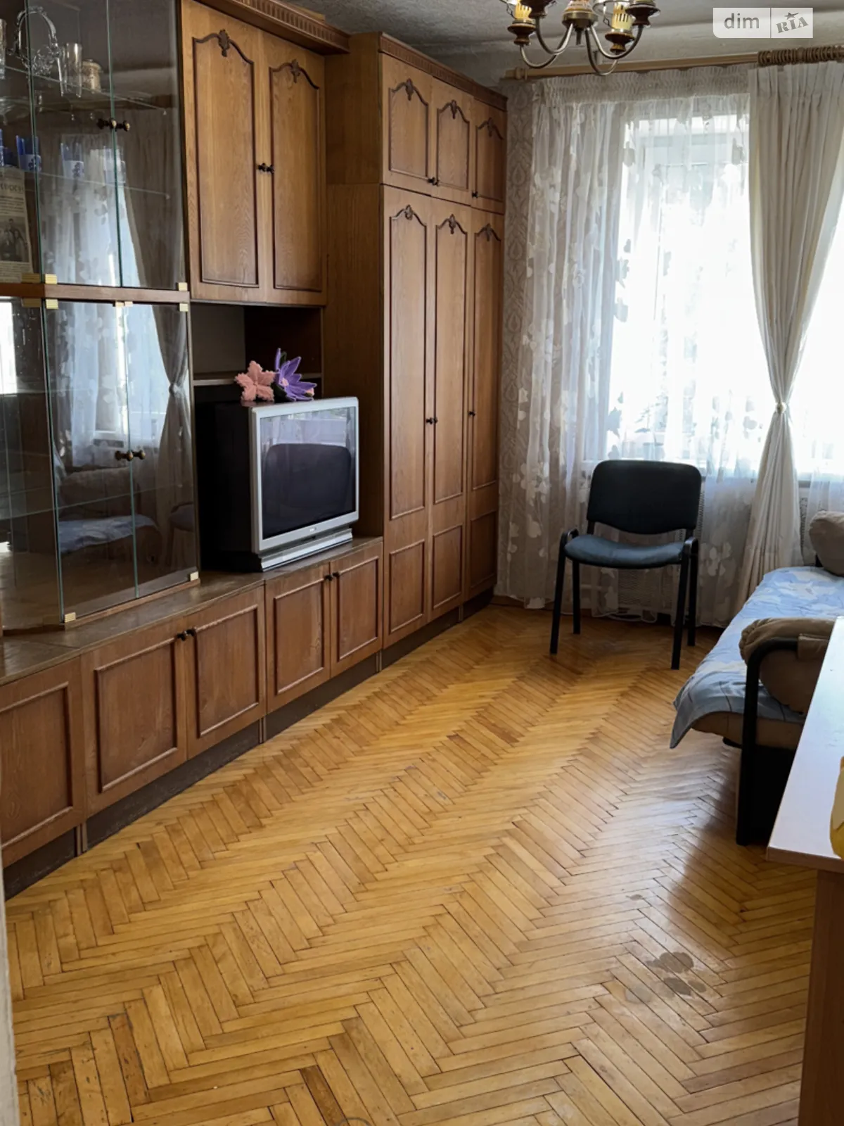 Продается 2-комнатная квартира 41 кв. м в Киеве, ул. Светлая, 6А - фото 1