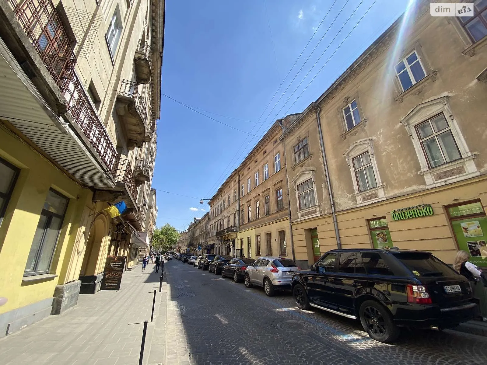 Продается 2-комнатная квартира 74 кв. м в Львове, ул. Пекарская, 14 - фото 1