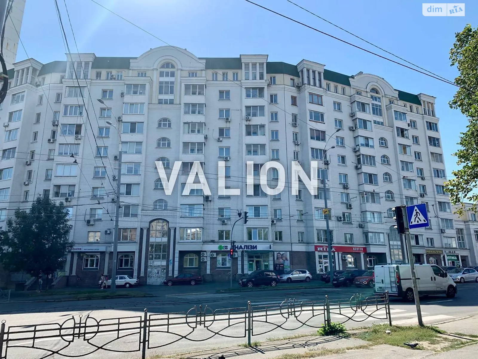 Продается 3-комнатная квартира 122 кв. м в Киеве, ул. Автозаводская, 99/4 - фото 1