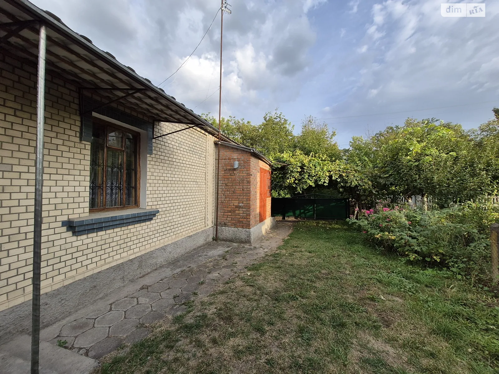 Продається одноповерховий будинок 120 кв. м з мансардою, цена: 85000 $ - фото 1