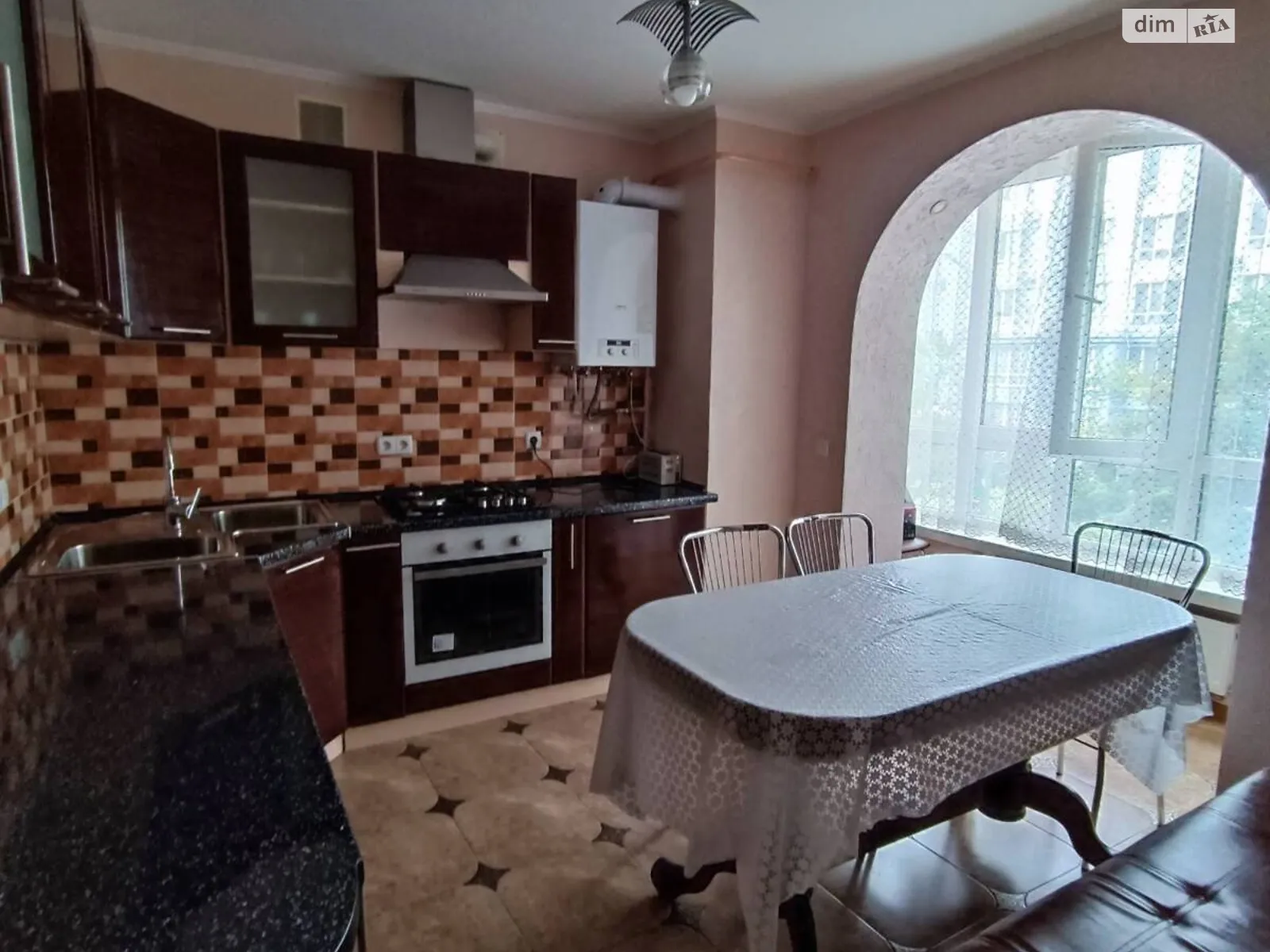 Сдается в аренду 2-комнатная квартира 73 кв. м в, цена: 18000 грн - фото 1