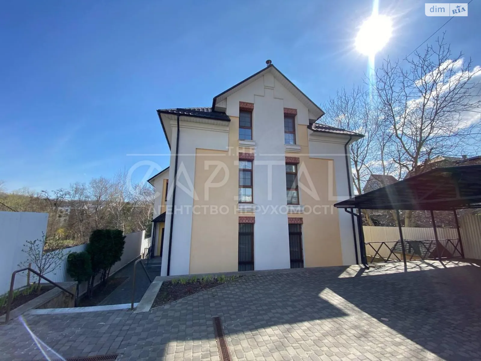 Сдается в аренду дом на 3 этажа 350 кв. м с баней/сауной, цена: 5000 $ - фото 1