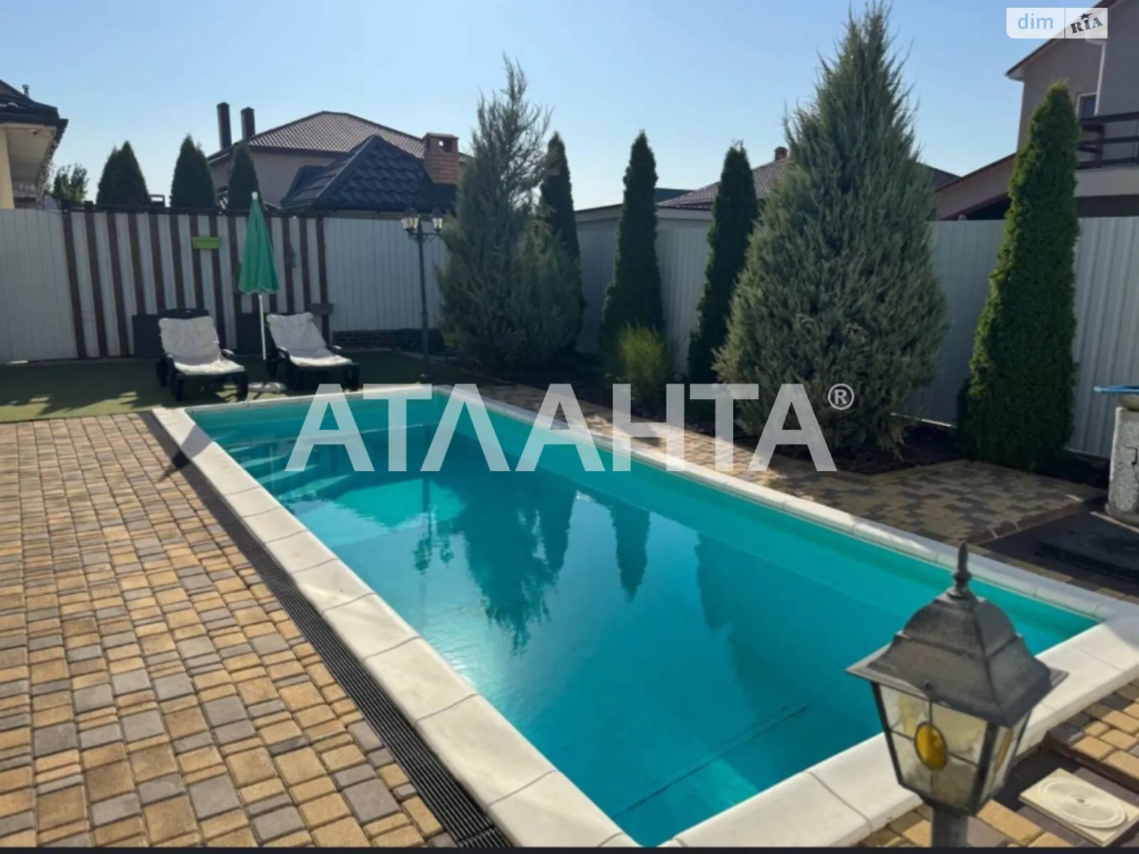 Продается дом на 2 этажа 165 кв. м с подвалом, цена: 182000 $ - фото 1