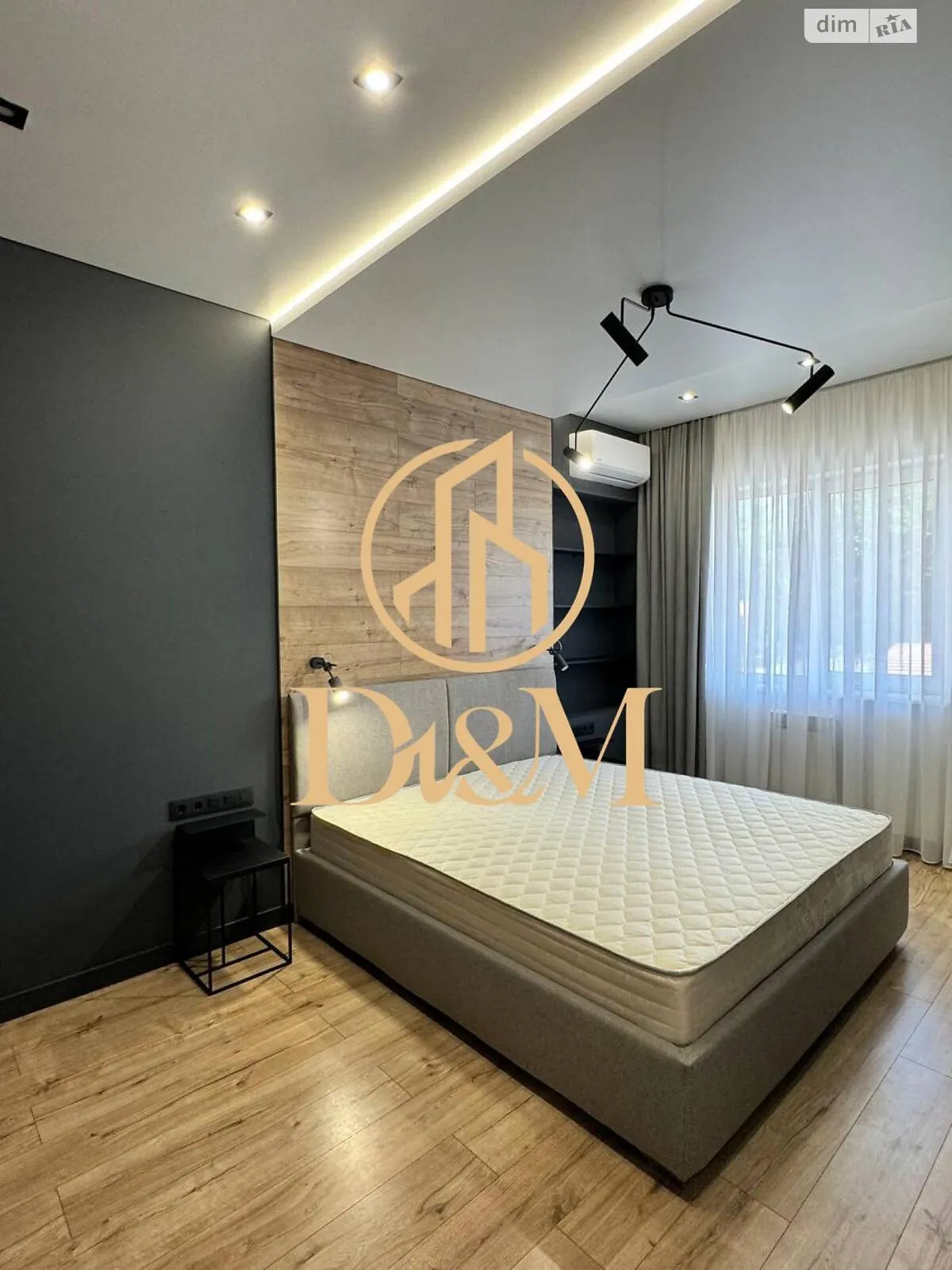 Продается 3-комнатная квартира 68 кв. м в Киеве, просп. Павла Тычины, 18Б - фото 1