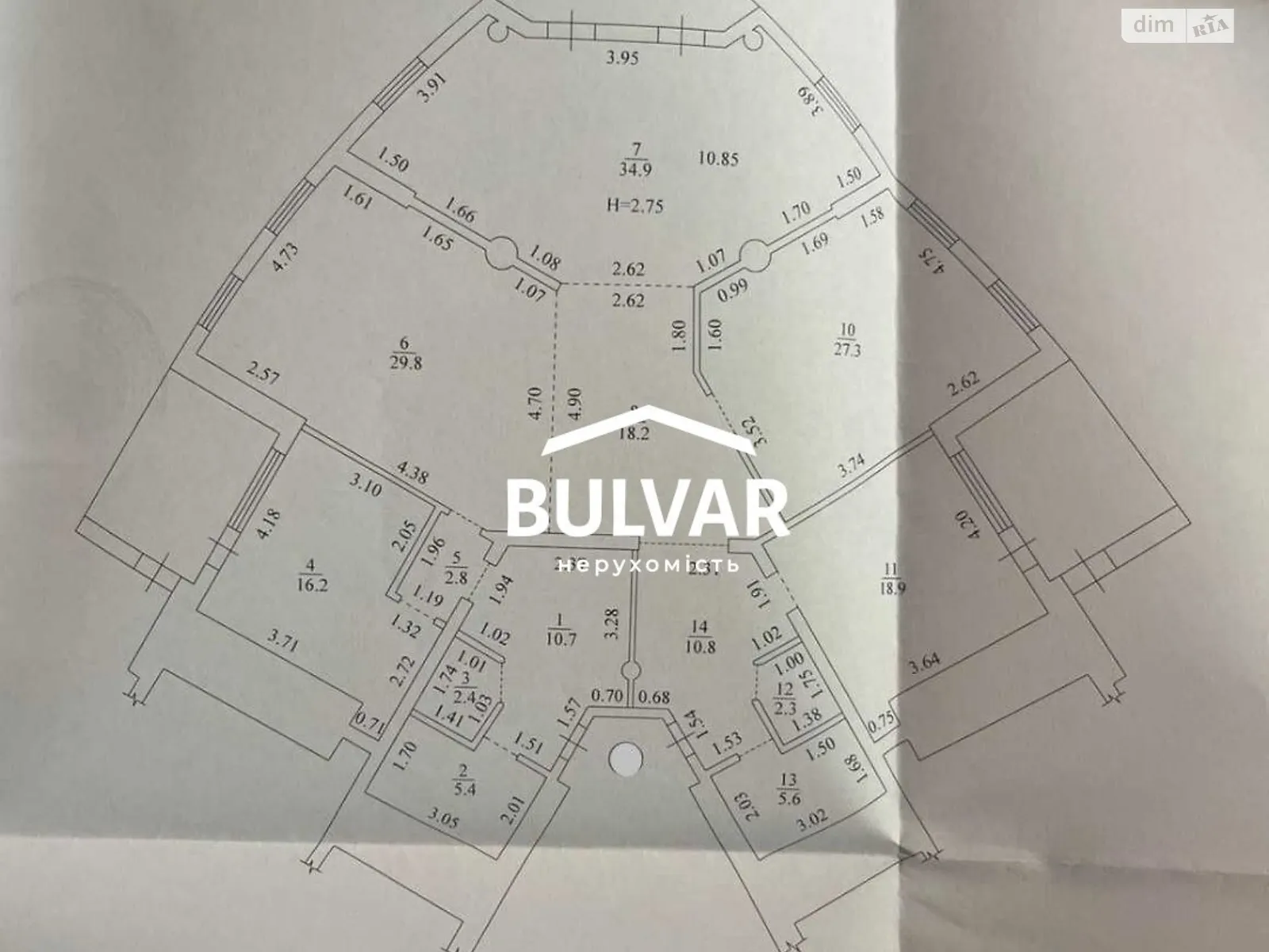 Продается 4-комнатная квартира 208 кв. м в Харькове, ул. Академика Барабашова, 36А - фото 1