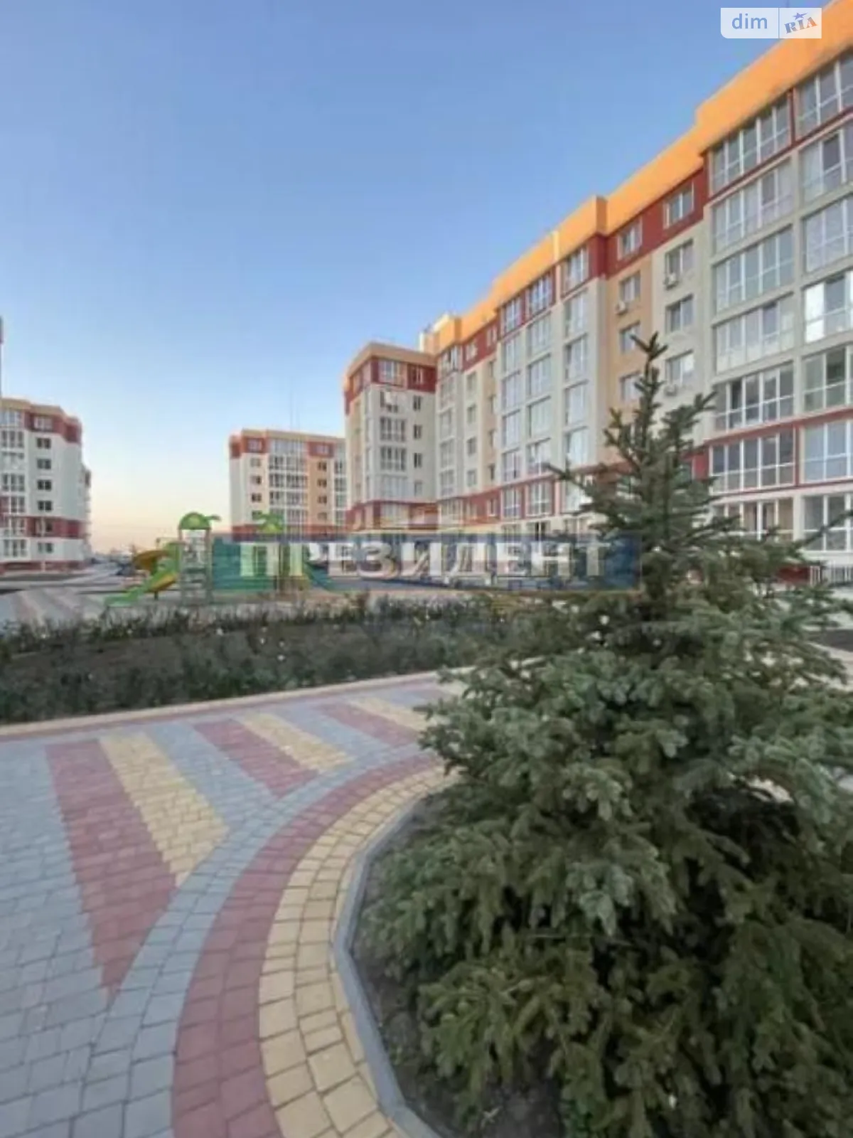 Продається 2-кімнатна квартира 68 кв. м у Лиманці, вул. Будівельна - фото 1