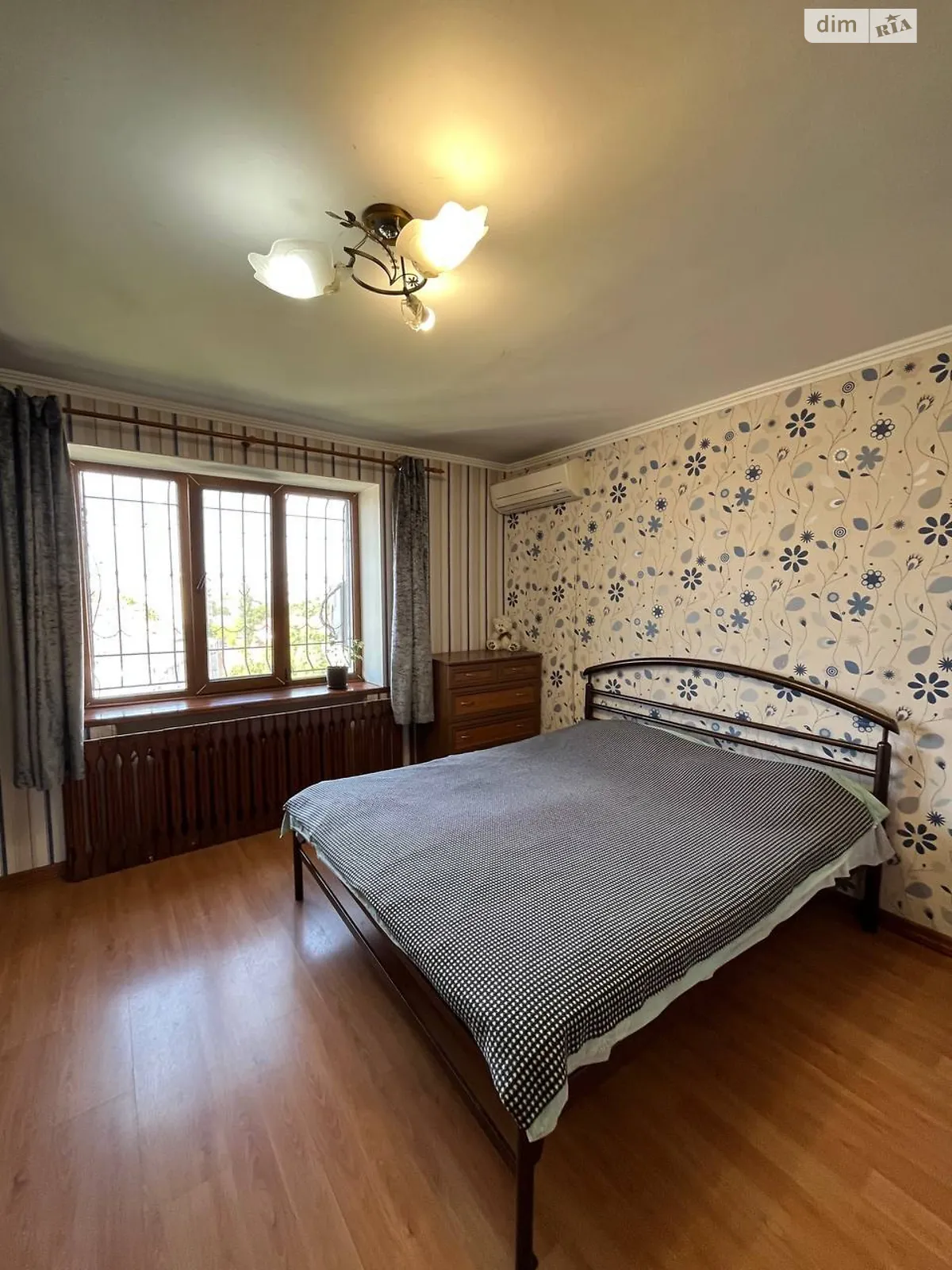 Продается 2-комнатная квартира 54.5 кв. м в Николаеве, ул. Марка Кропивницкого(Потемкинская) - фото 1