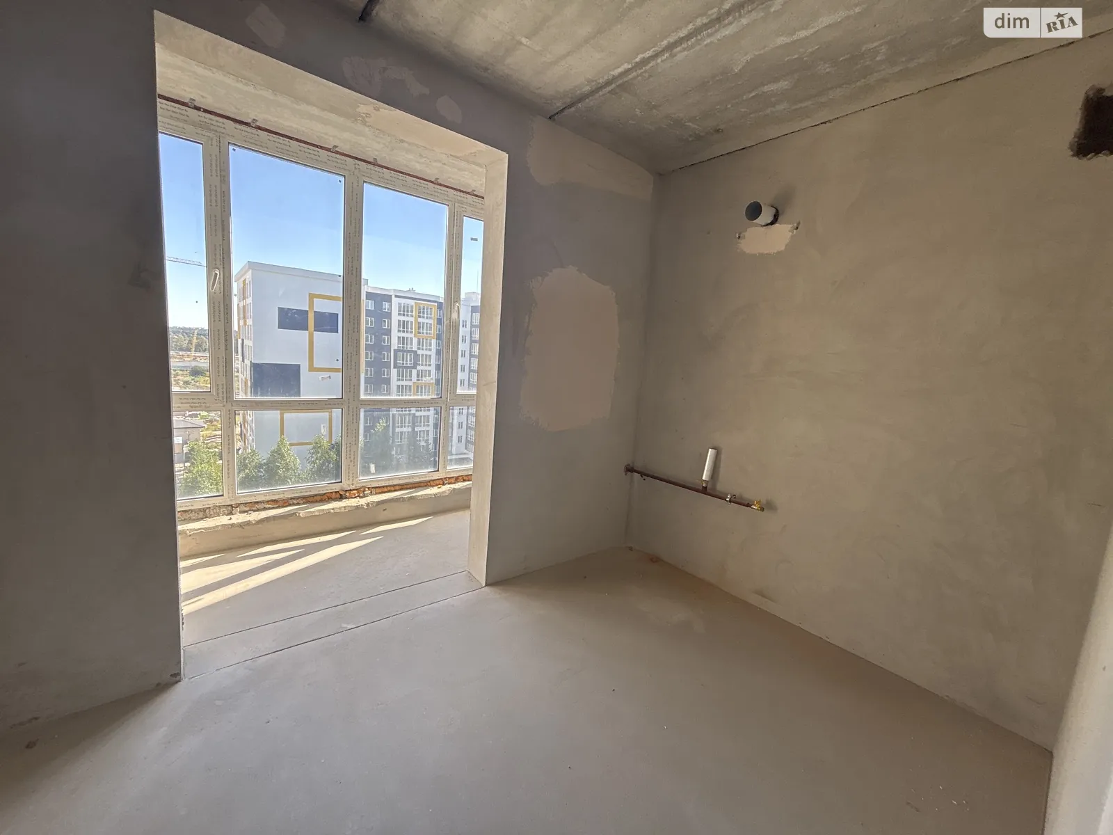 Продается 1-комнатная квартира 37 кв. м в Буче, бул. Леонида Бирюкова, 9 - фото 1