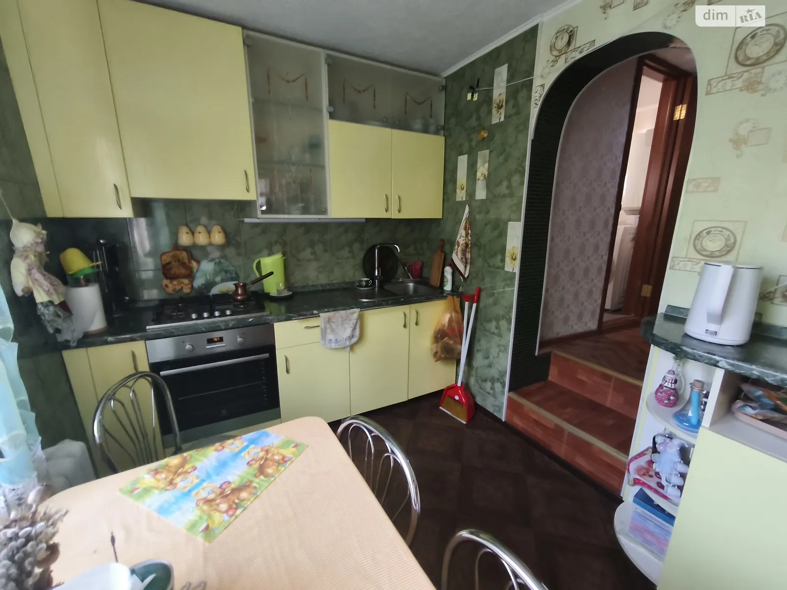 Продается дом на 2 этажа 147 кв. м с садом, цена: 132000 $ - фото 1