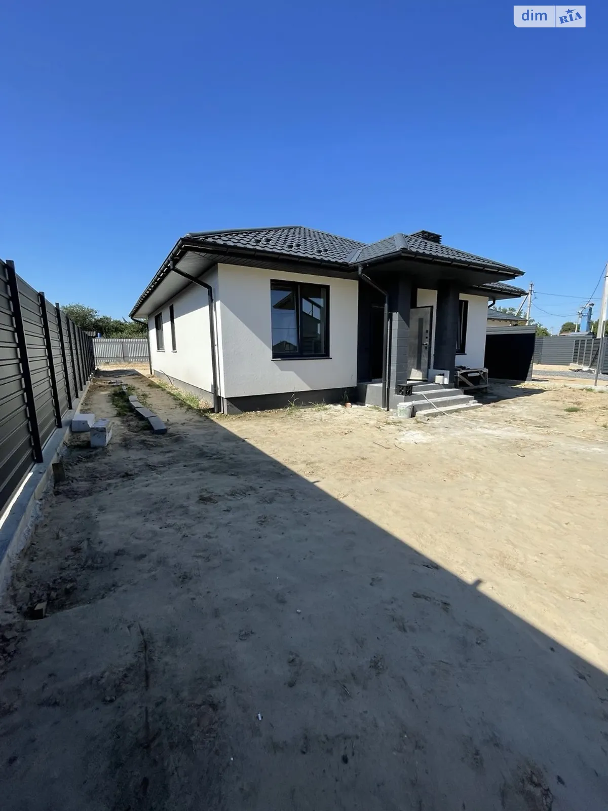 ул. Уютная Новые Петровцы, цена: 105000 $ - фото 1