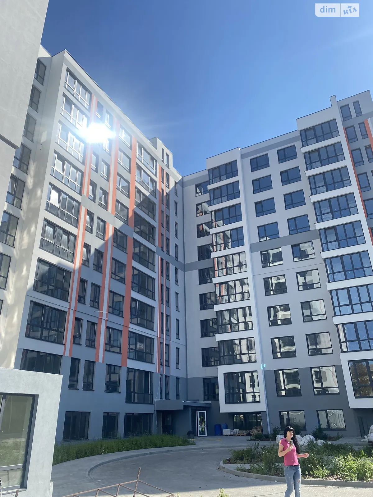 Продается 3-комнатная квартира 88.9 кв. м в Виннице, пл. Привокзальная, 30 - фото 1