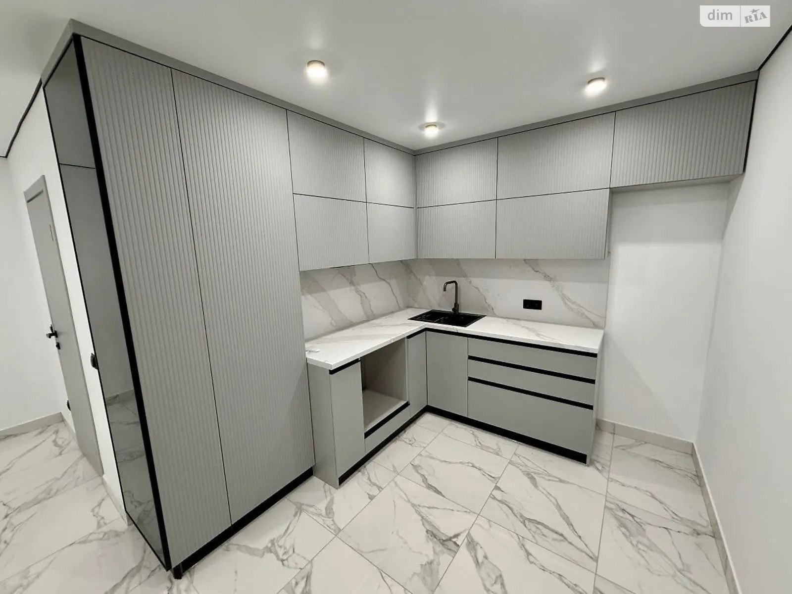 2-комнатная квартира 56 кв. м в Тернополе, цена: 62500 $ - фото 1