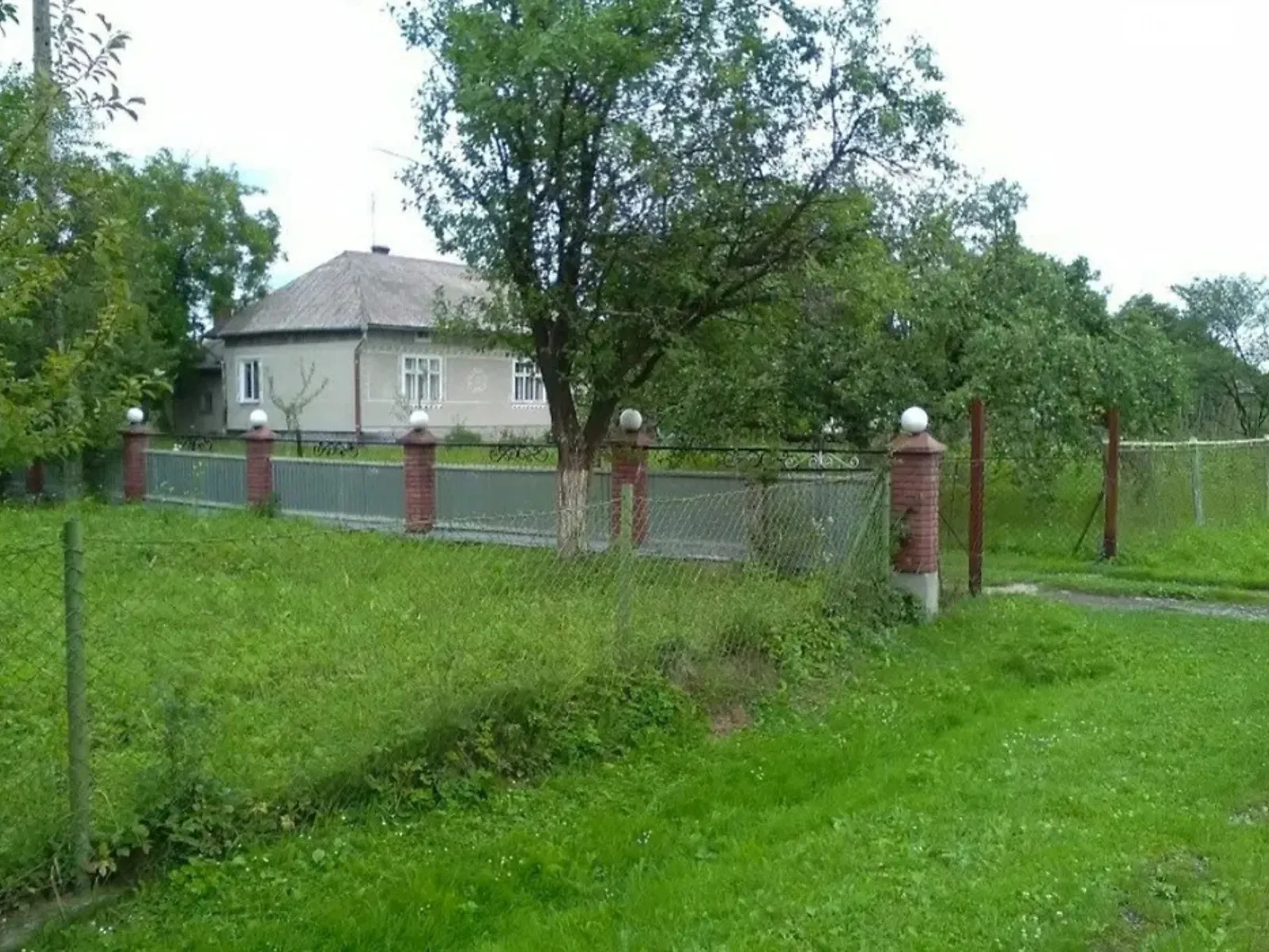 Продается одноэтажный дом 96 кв. м с садом, цена: 40000 $ - фото 1