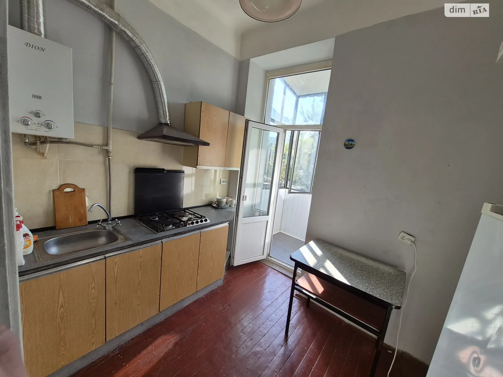 Продается 1-комнатная квартира 32 кв. м в Львове, ул. Нежинская, 1 - фото 1