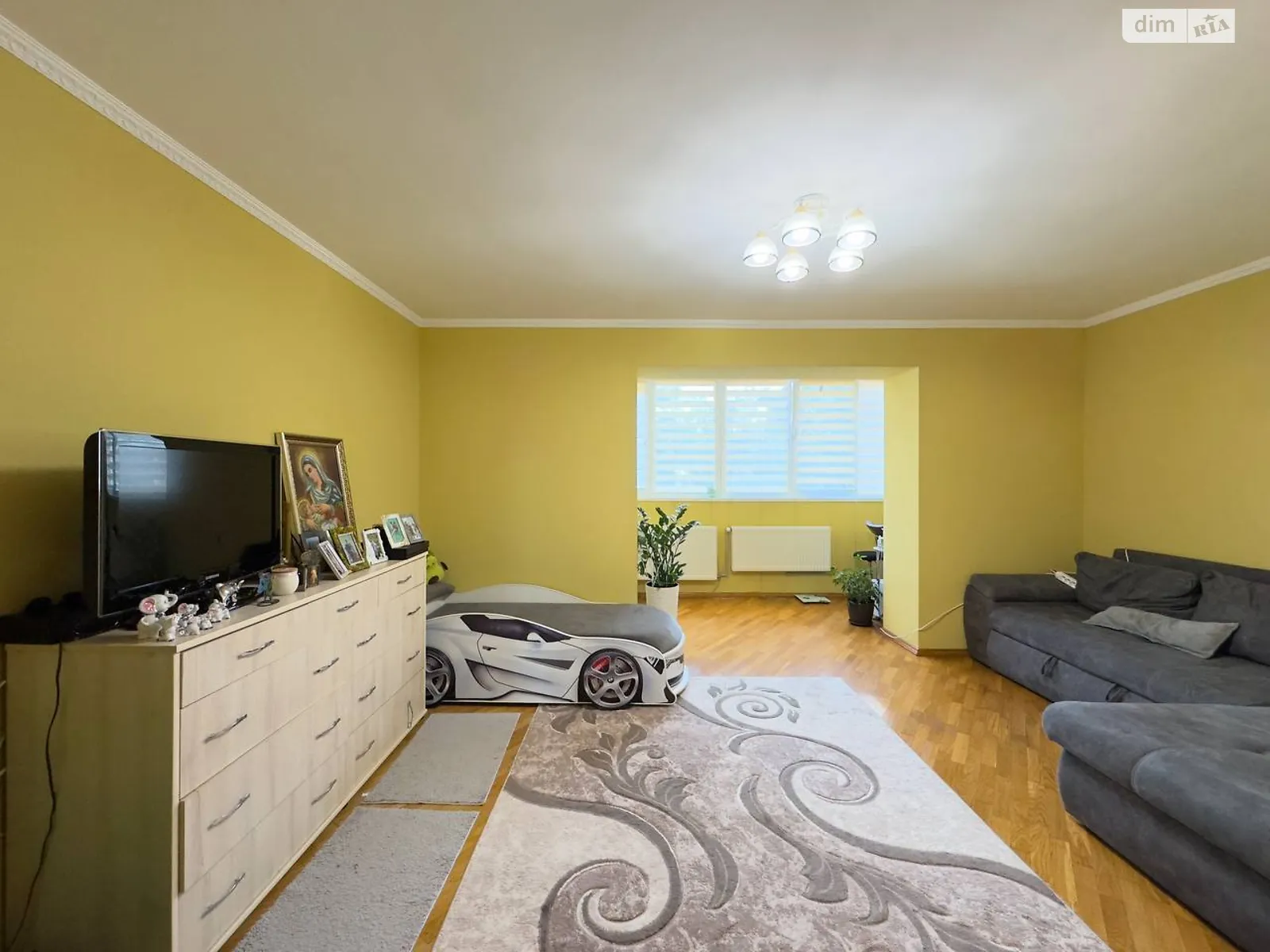 Продается 2-комнатная квартира 65.2 кв. м в Ивано-Франковске, ул. Федьковича, 88 - фото 1