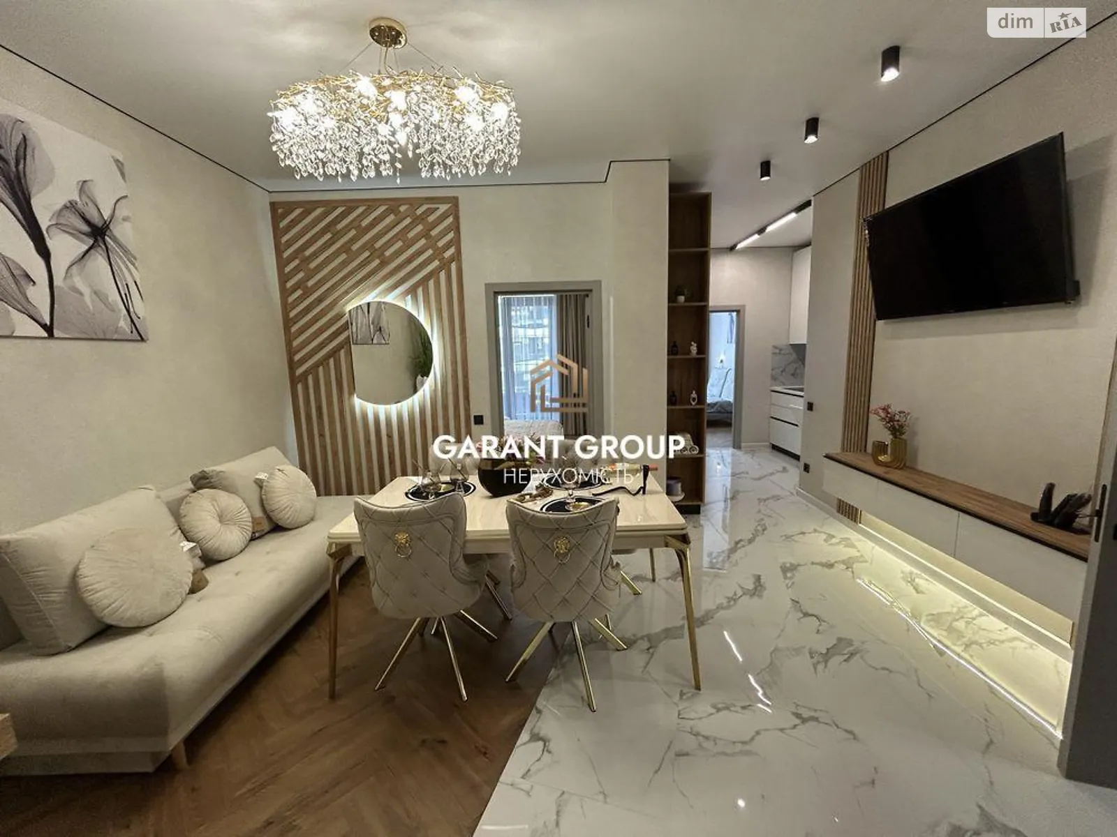 Продается 2-комнатная квартира 60 кв. м в Одессе, Фонтанская дор. - фото 1