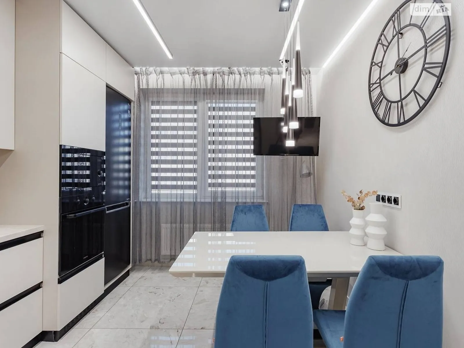 Продается 2-комнатная квартира 65.5 кв. м в Лиманке, ул. Жемчужная - фото 1