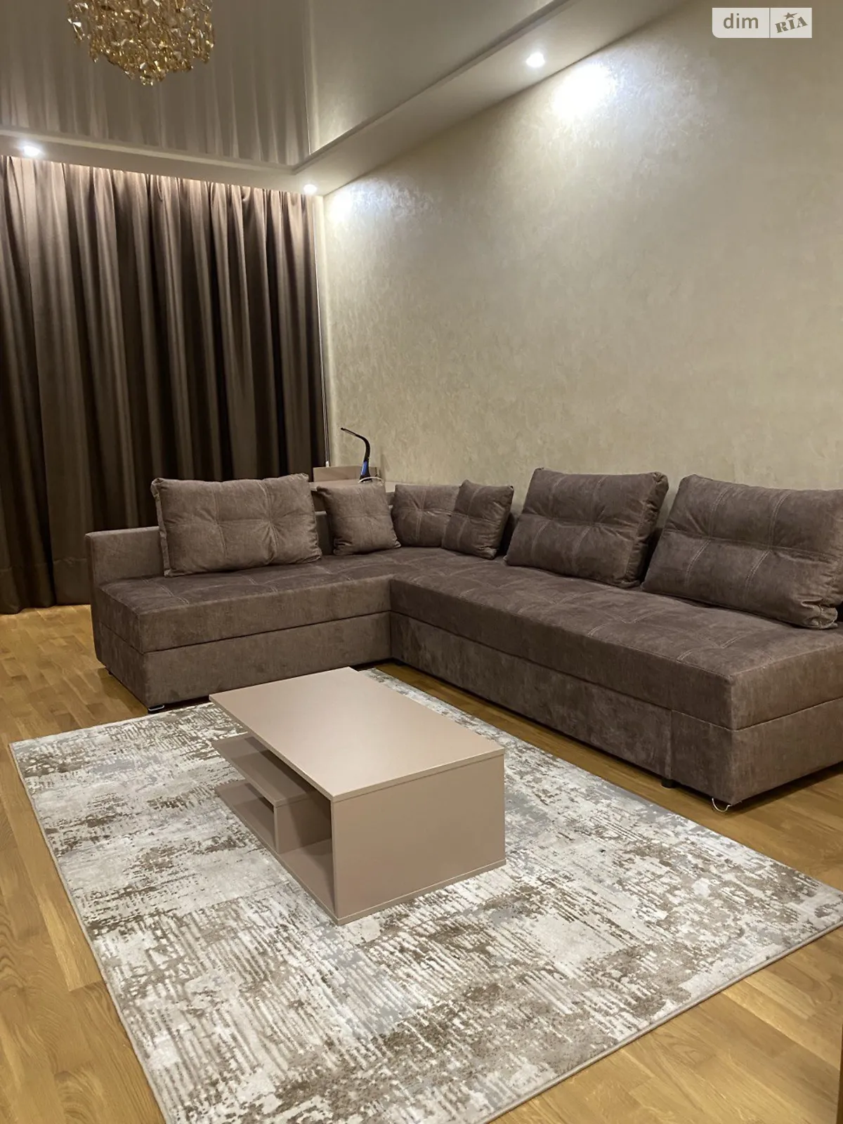 Сдается в аренду 2-комнатная квартира 82.3 кв. м в Киеве, ул. Богдана Хмельницкого, 58А - фото 1