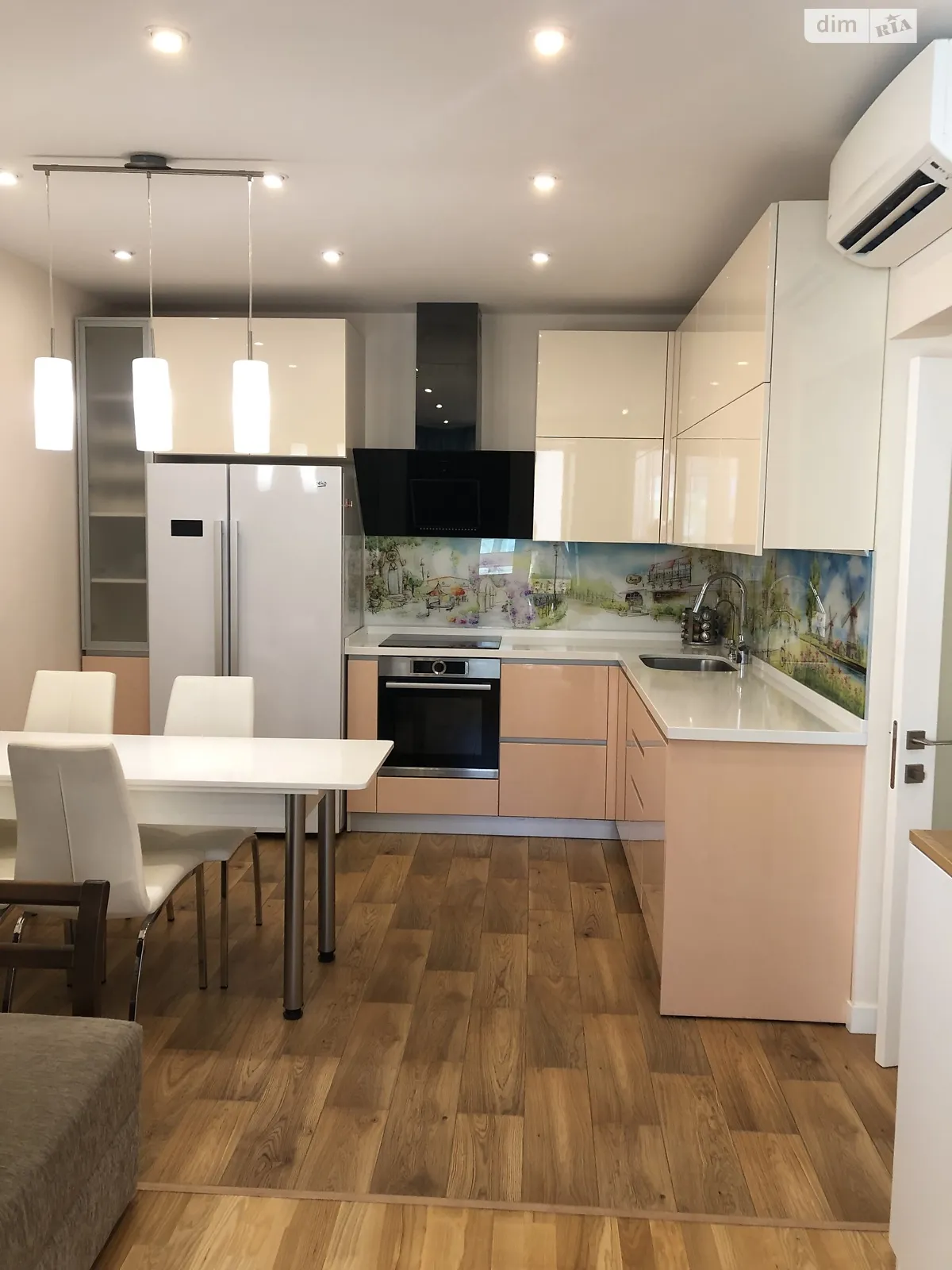 Продается 2-комнатная квартира 63 кв. м в Киеве, просп. Отрадный, 2А - фото 1