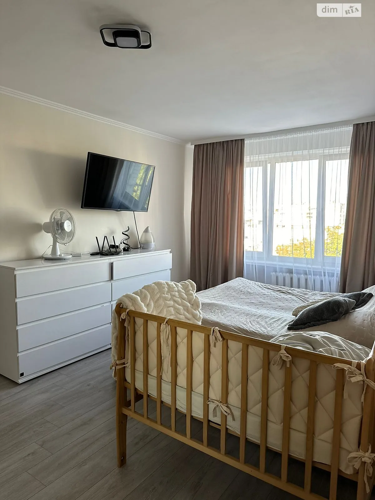 Продается 1-комнатная квартира 29.3 кв. м в Львове, ул. Павла Тычины - фото 1