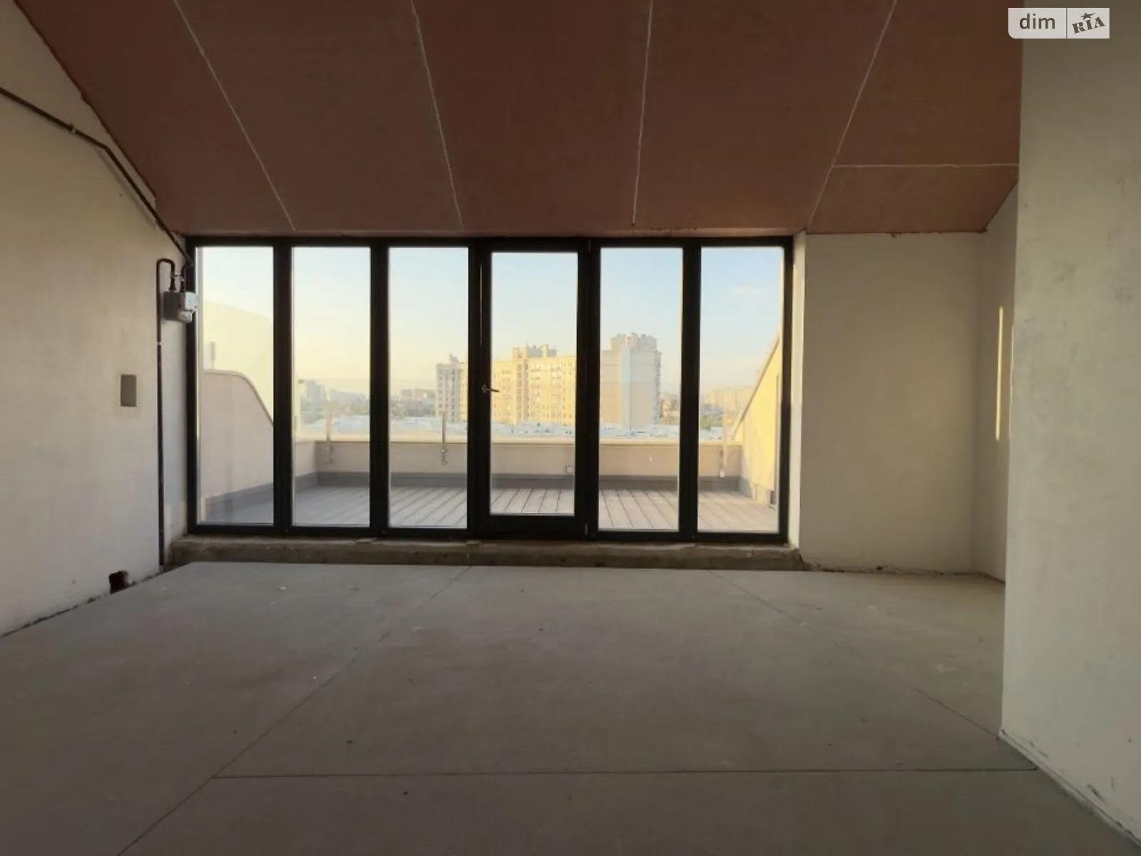 Продається 3-кімнатна квартира 87 кв. м у Одесі, Фонтанська дор., 62К - фото 1