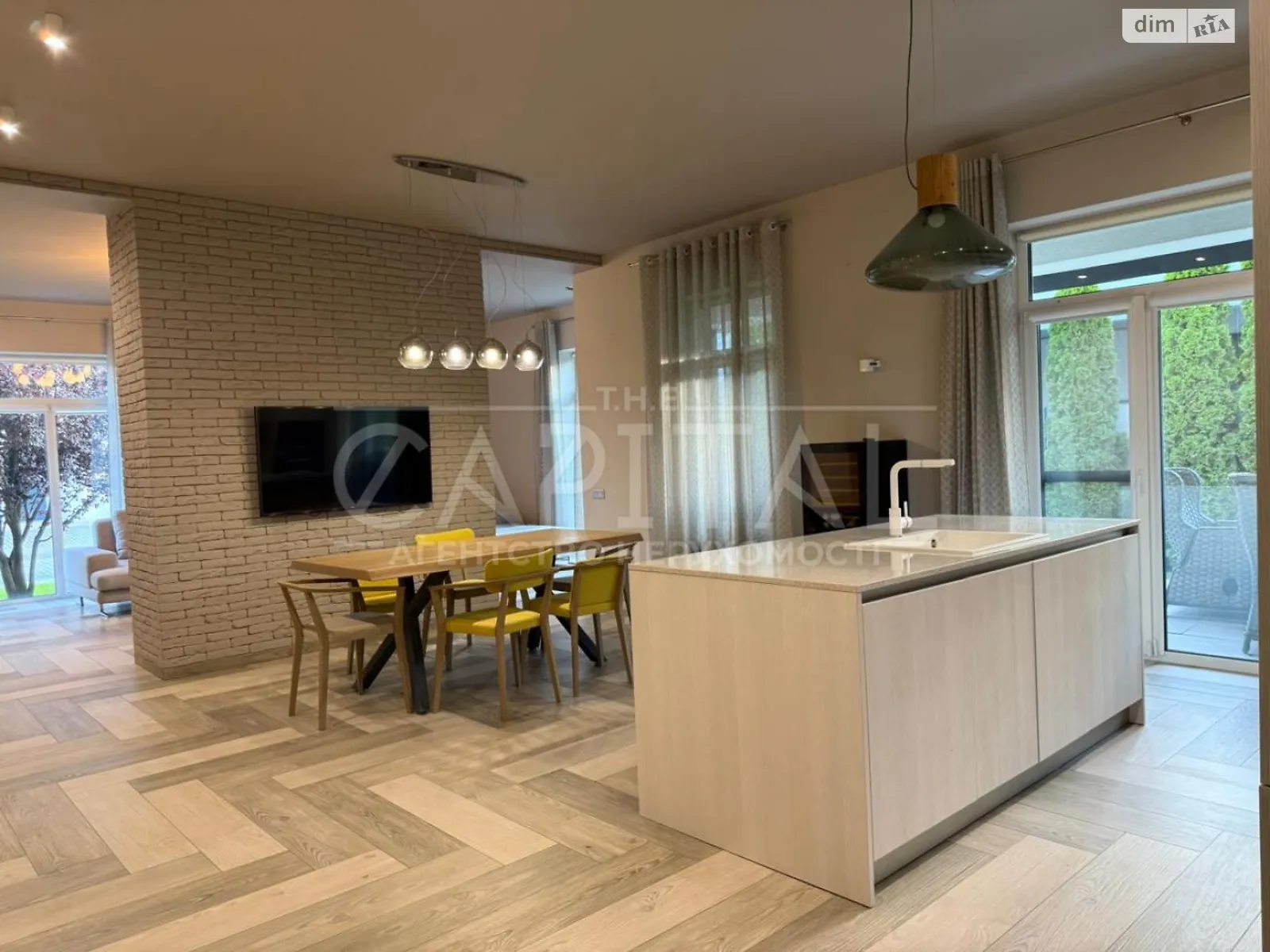 Продается одноэтажный дом 160 кв. м с камином, цена: 450000 $ - фото 1