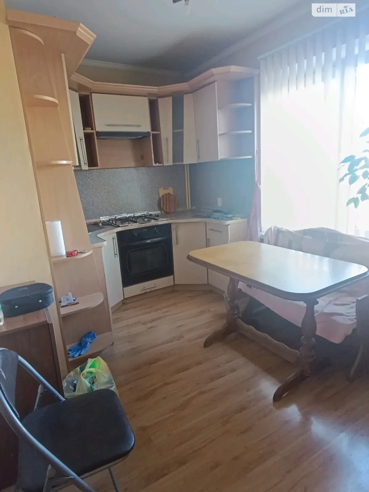 3-комнатная квартира 69 кв. м в Запорожье, ул. Автозаводская, 32 - фото 1