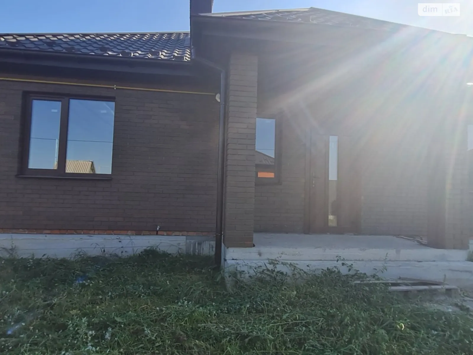 Продается одноэтажный дом 95 кв. м с подвалом, цена: 80000 $ - фото 1