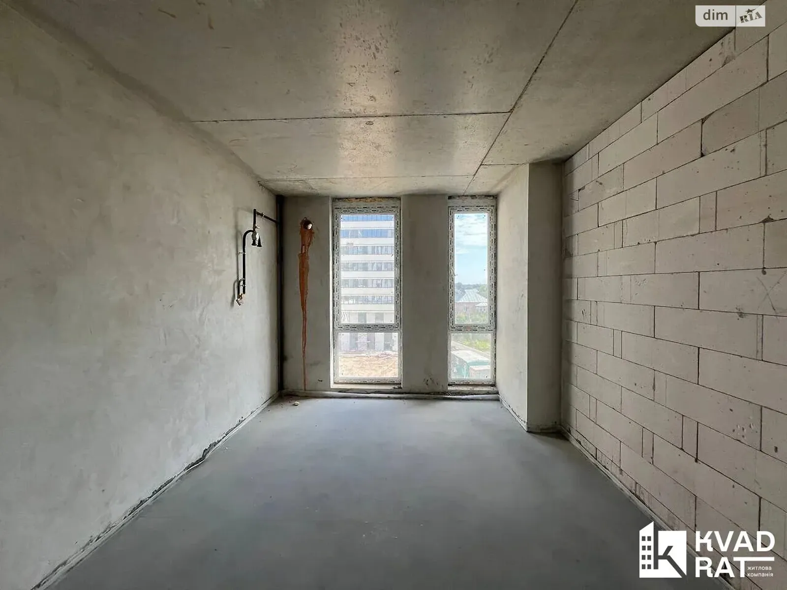 Продается 2-комнатная квартира 68 кв. м в Ивано-Франковске, ул. Надречная - фото 1