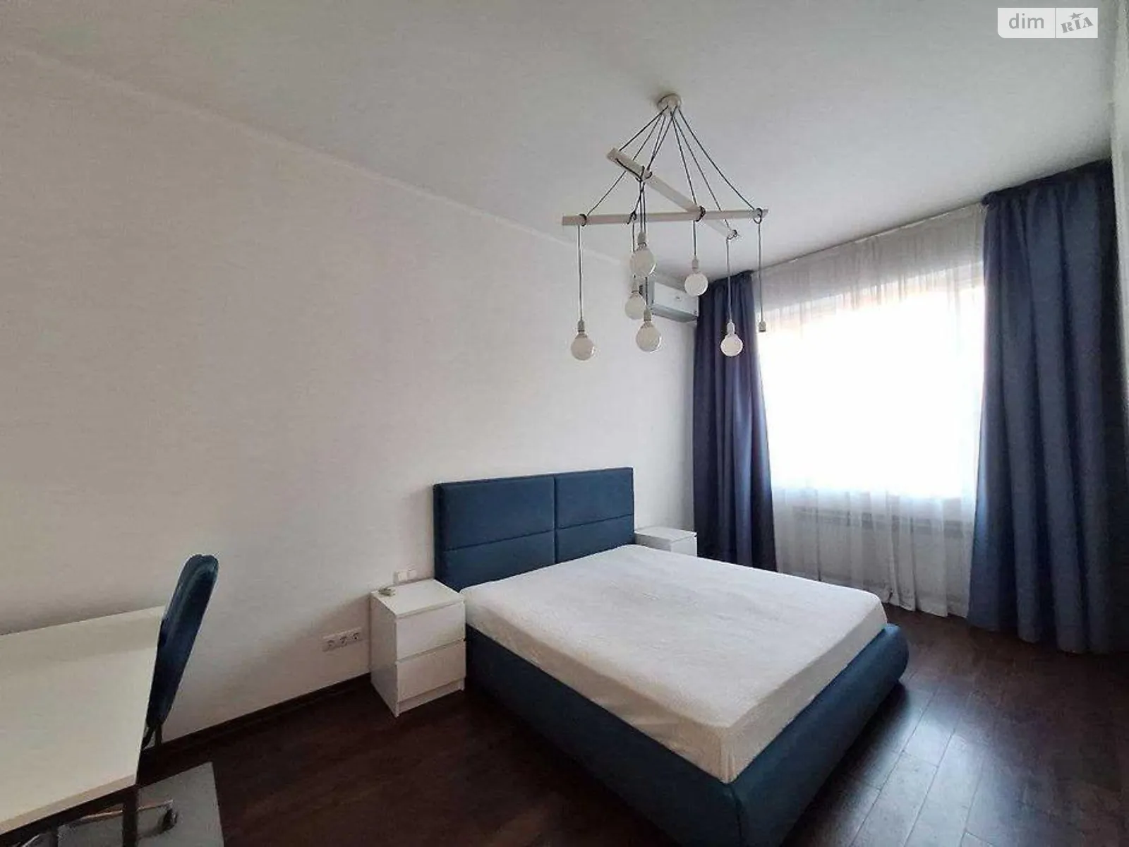 Продается 3-комнатная квартира 80 кв. м в Киеве, ул. Тарасовская, 7 - фото 1