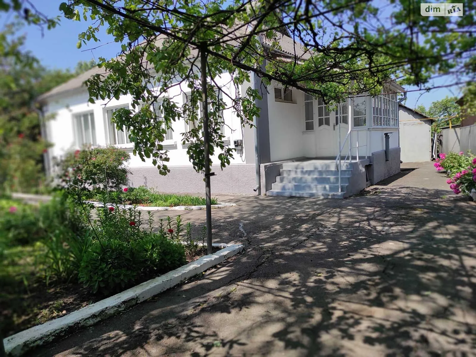 Продается одноэтажный дом 100.8 кв. м с гаражом, цена: 62000 $ - фото 1