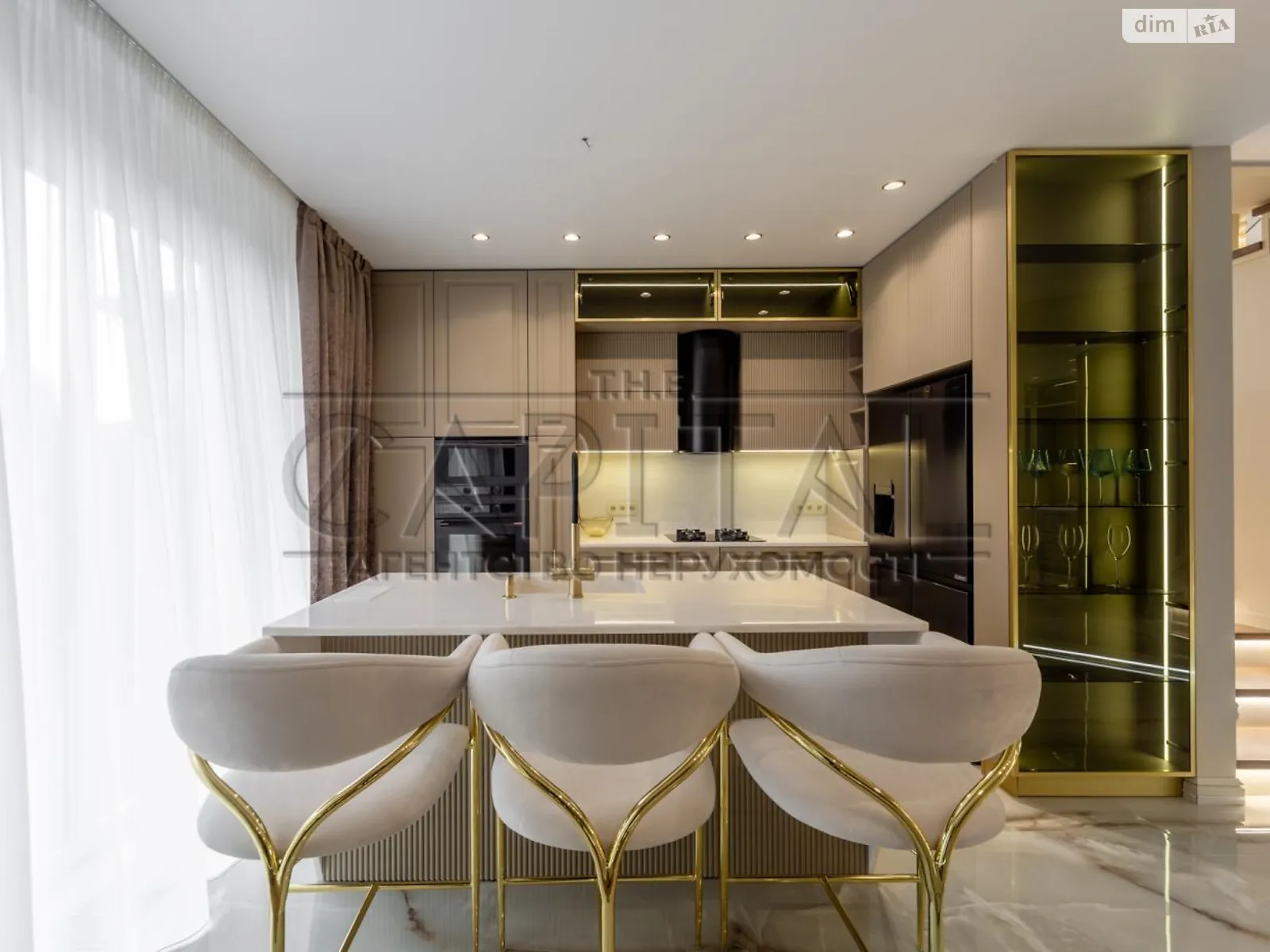 Продается дом на 2 этажа 136.8 кв. м с балконом, цена: 230000 $ - фото 1