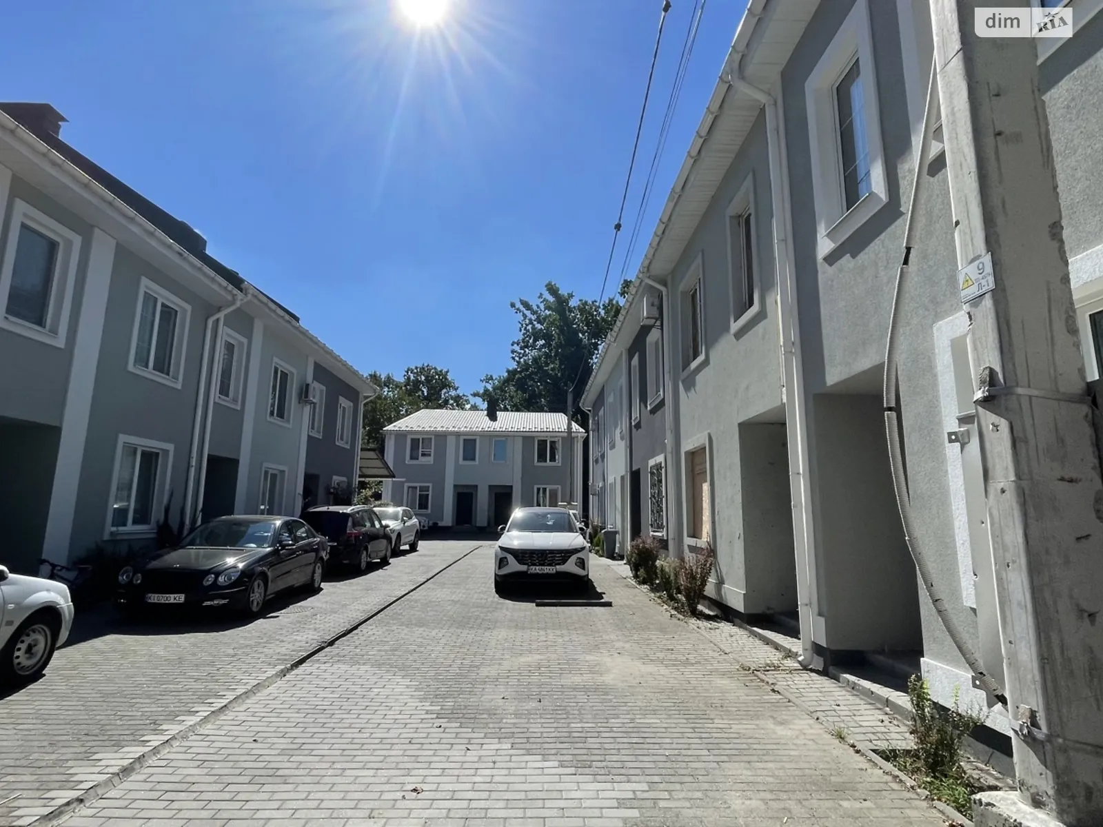 Продається 3-кімнатна квартира 119.5 кв. м у Ірпені, вул. Павленка, 27/1 - фото 1