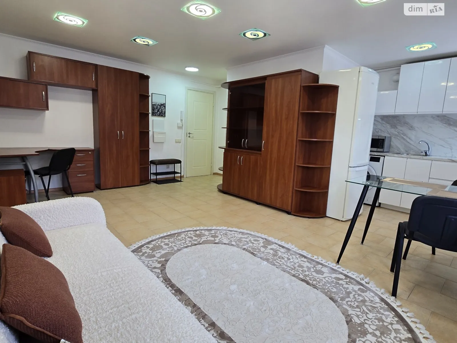 Сдается в аренду 1-комнатная квартира 45 кв. м в Киеве, ул. Мечникова, 7 - фото 1